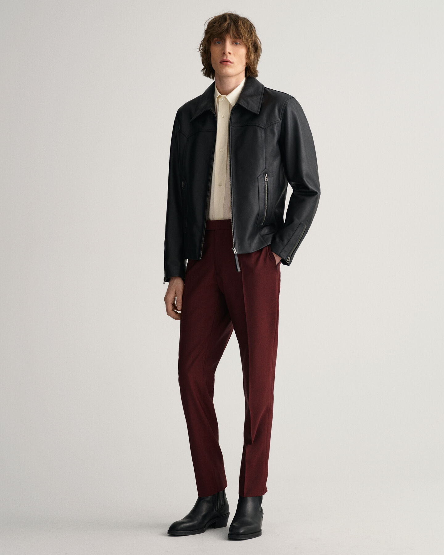 Cazadora corta de piel