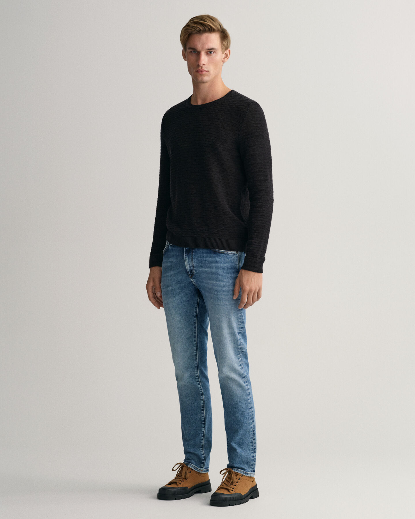 Jersey de cuello redondo en algod&oacute;n y lino Textured