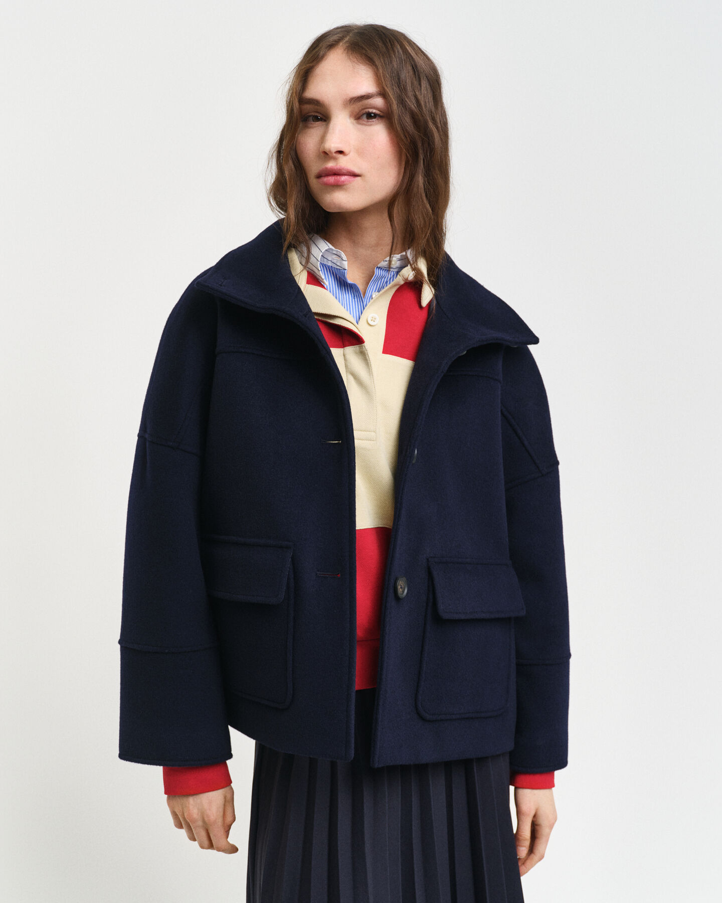 Chaqueta corta de lana