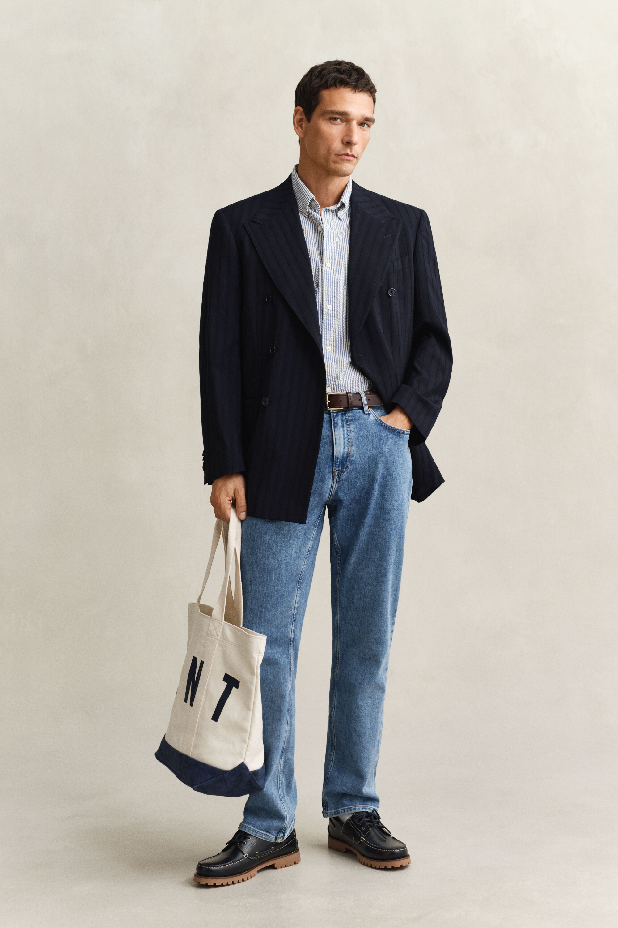 Camisa de manga corta en sirsaca de rayas