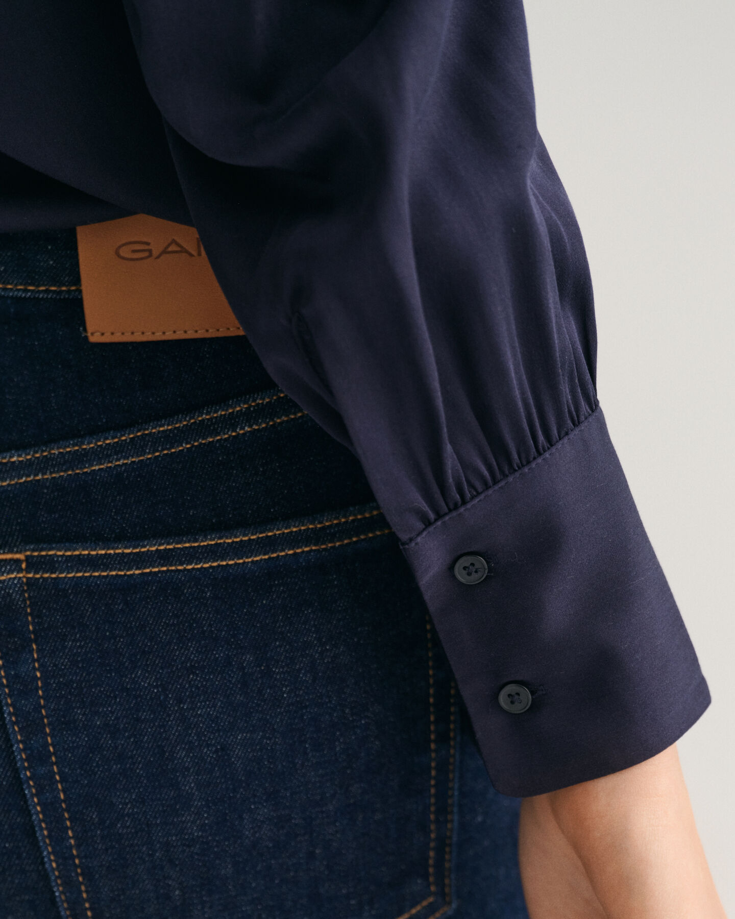 Camisa Regular Fit de satén