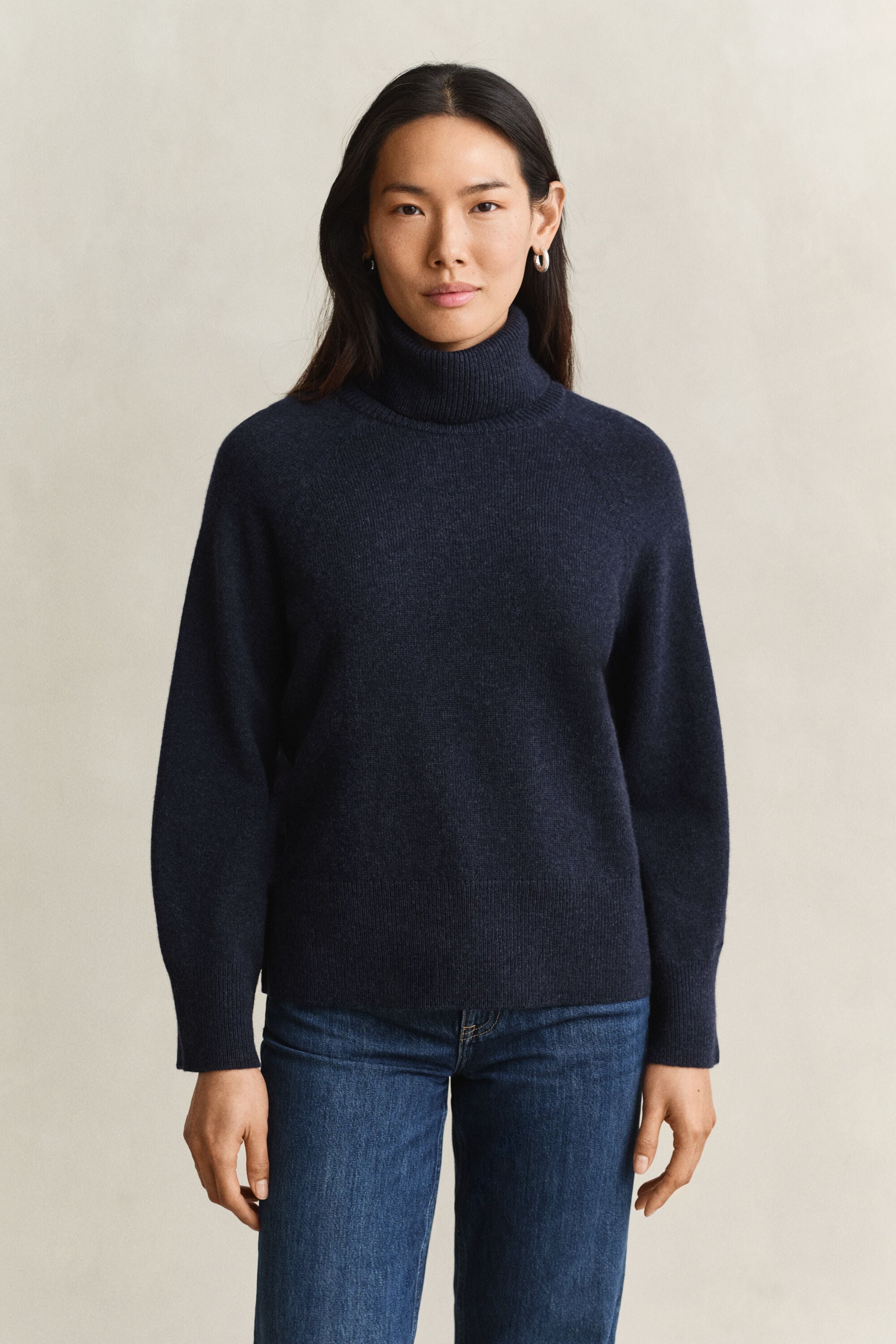 Jersey de lana y cachemir con cuello de cisne