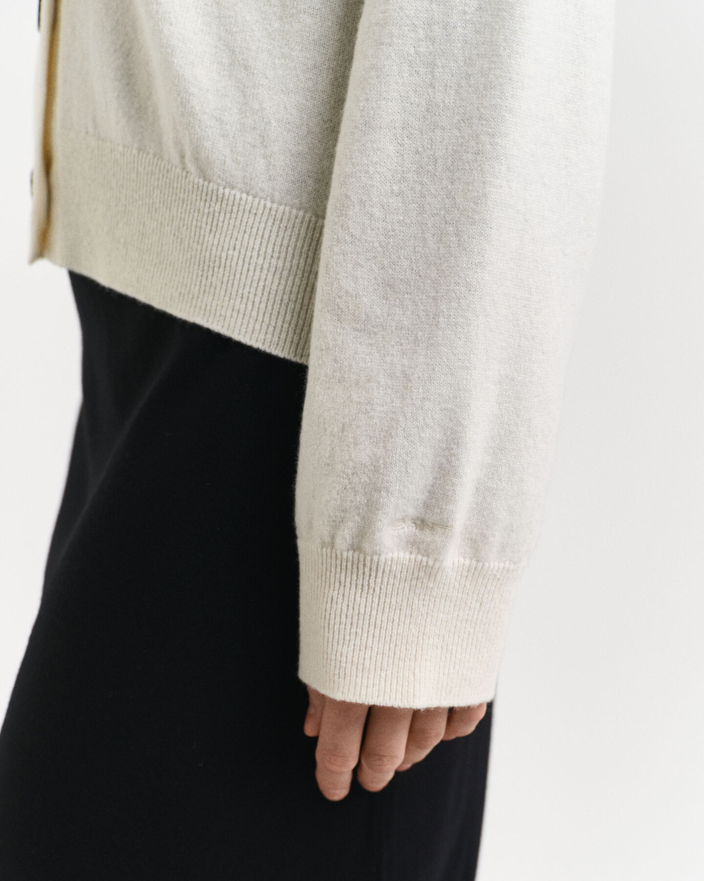 C&aacute;rdigan de lana de oveja muy fina