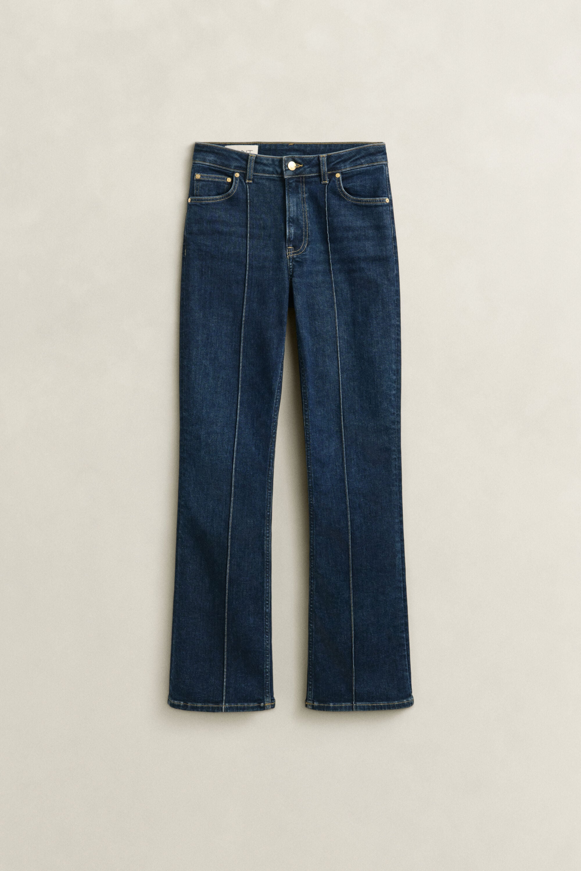 Vaqueros Slim Fit acampanados con pinzas