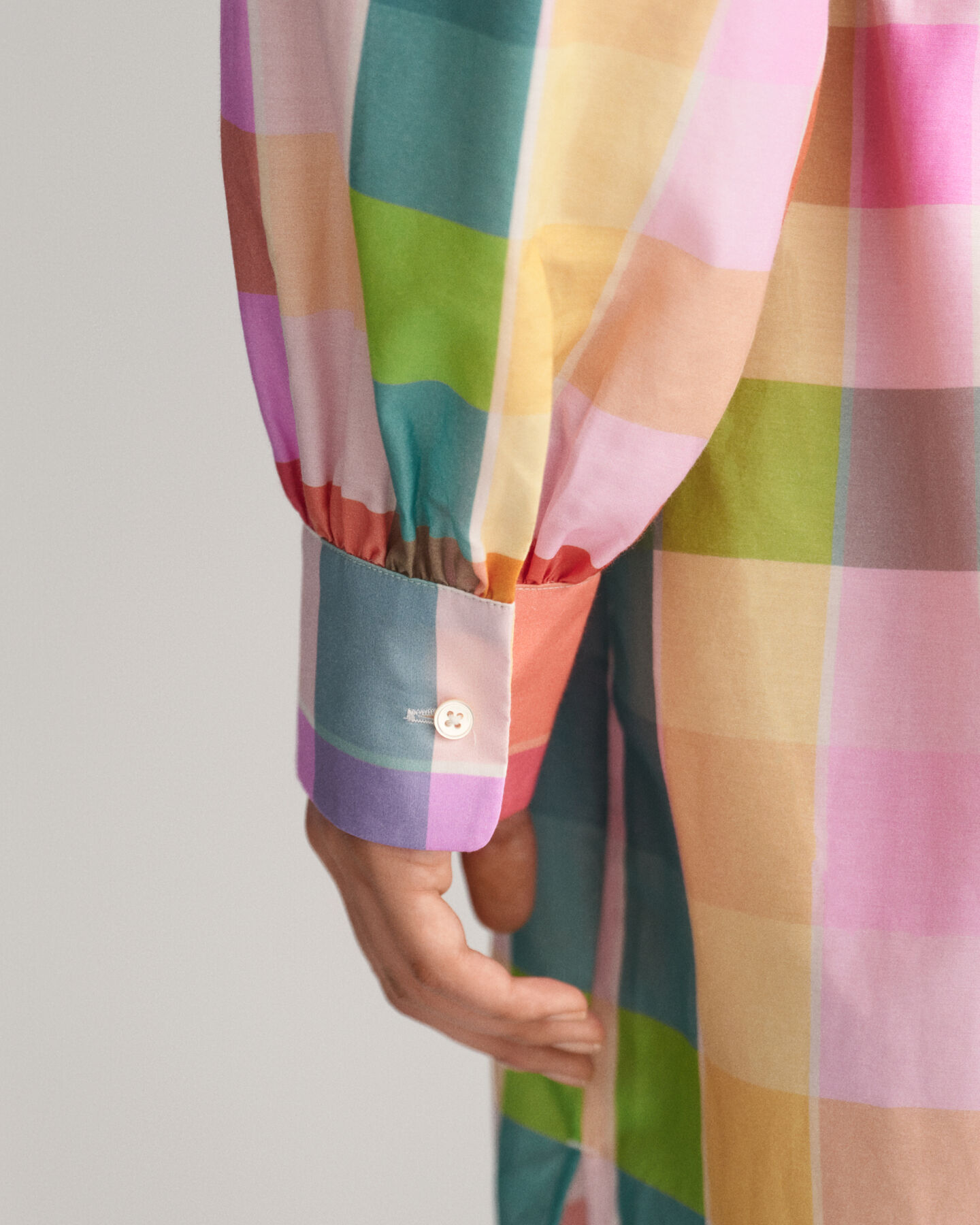 Vestido de algod&oacute;n y seda a cuadros multicolor