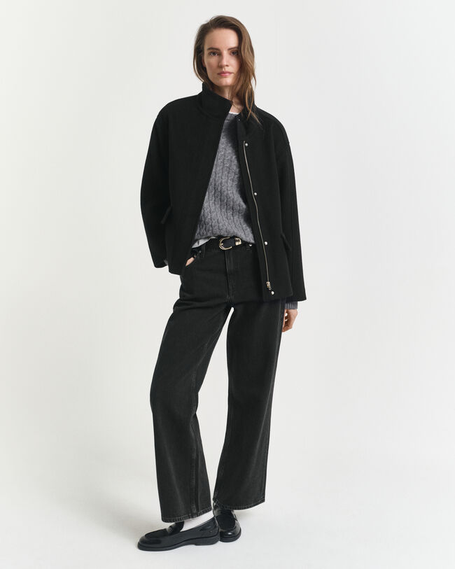 Chaqueta corta de lana con cremallera