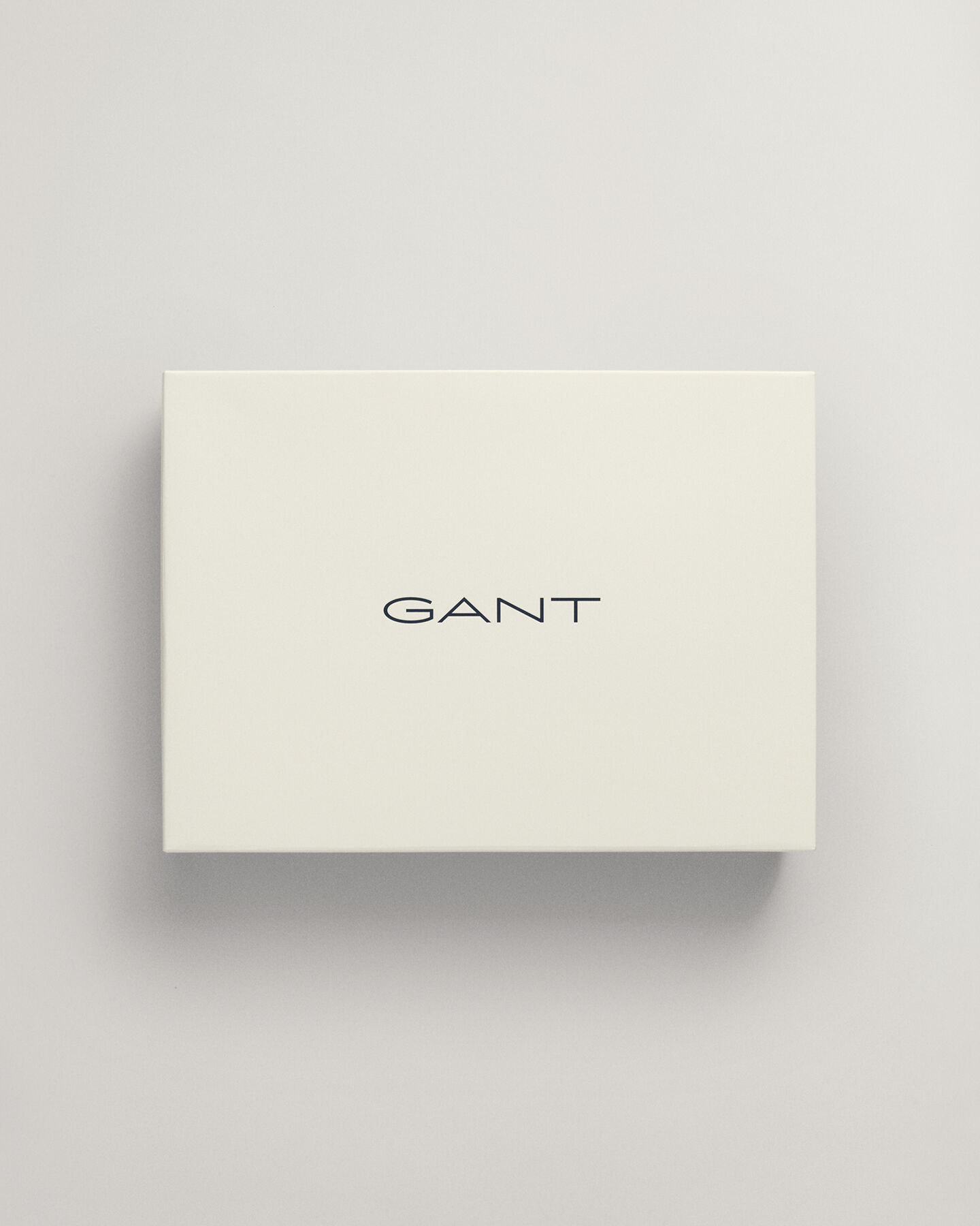 Set de regalo con gorro y bufanda Shield