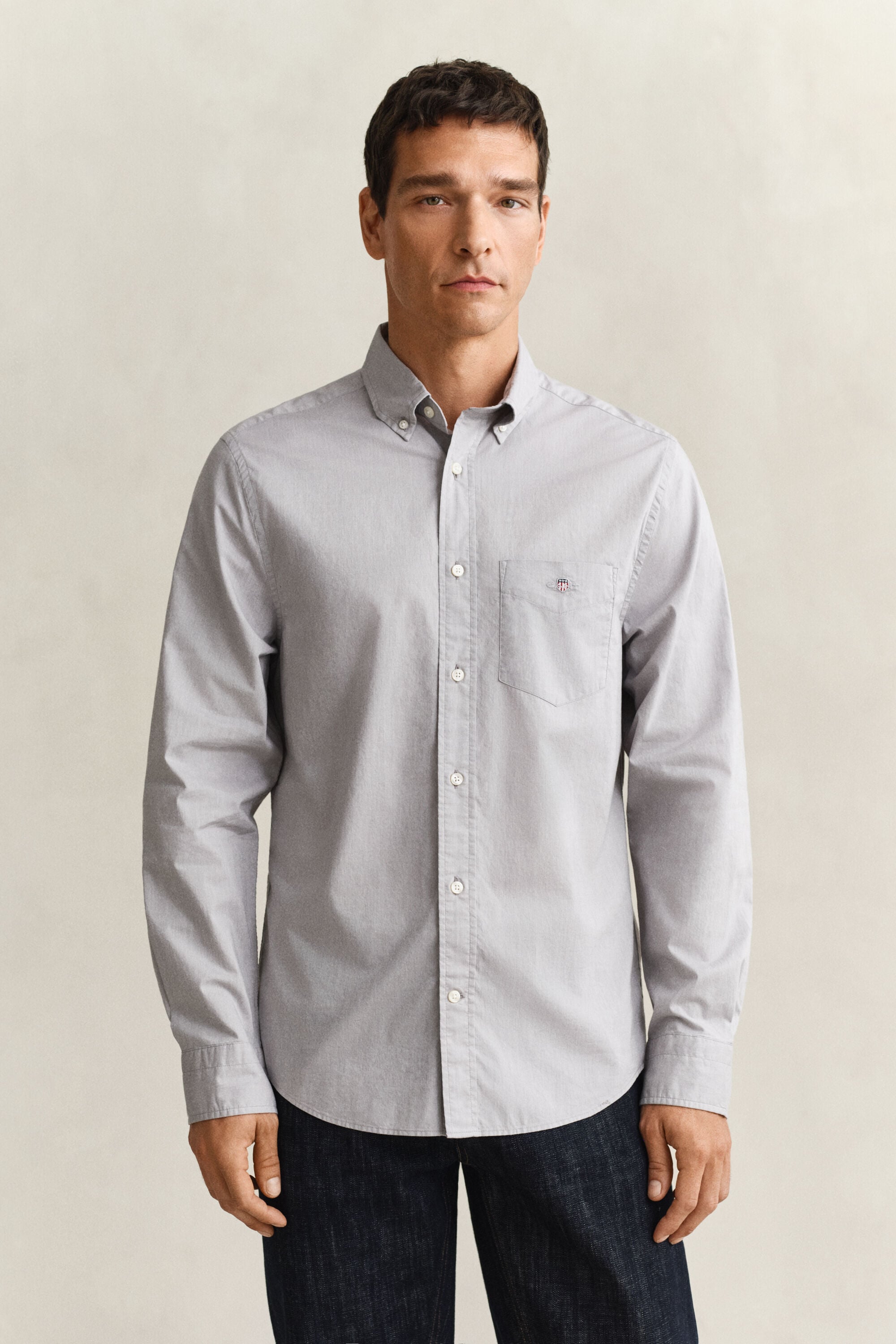 Camisa Regular Fit clásica de popelina