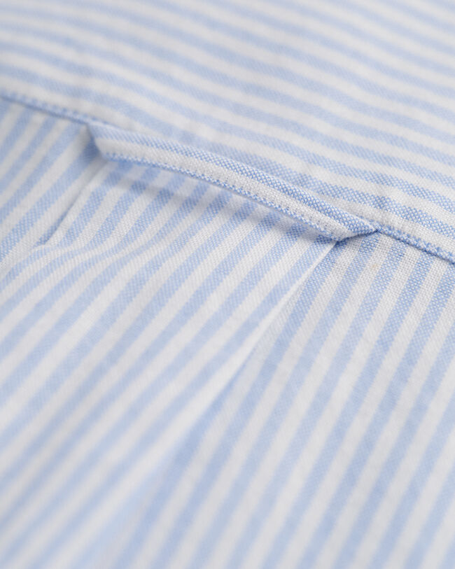 Camisa Oxford clásica Regular Fit de rayas finas