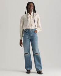 Camisa de seda de raya diplom&aacute;tica con lazada