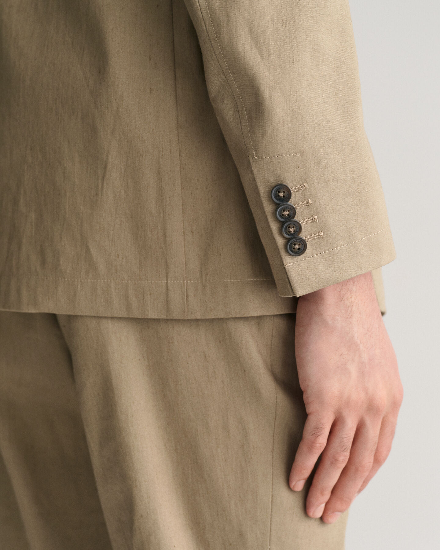 Americana de traje en algod&oacute;n y lino