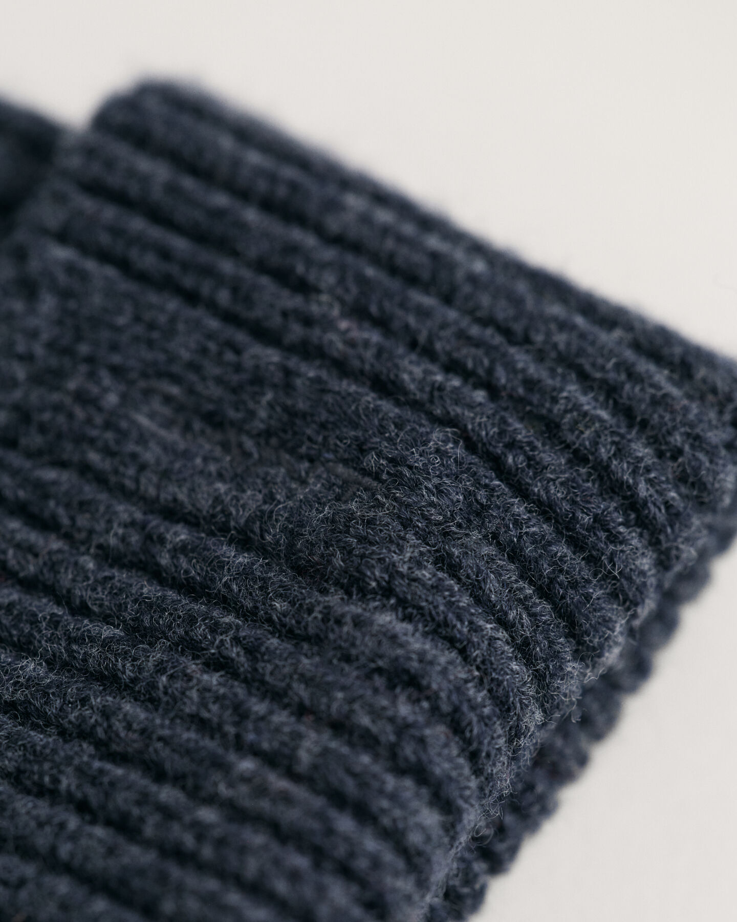 Gorro de punto de lana fina