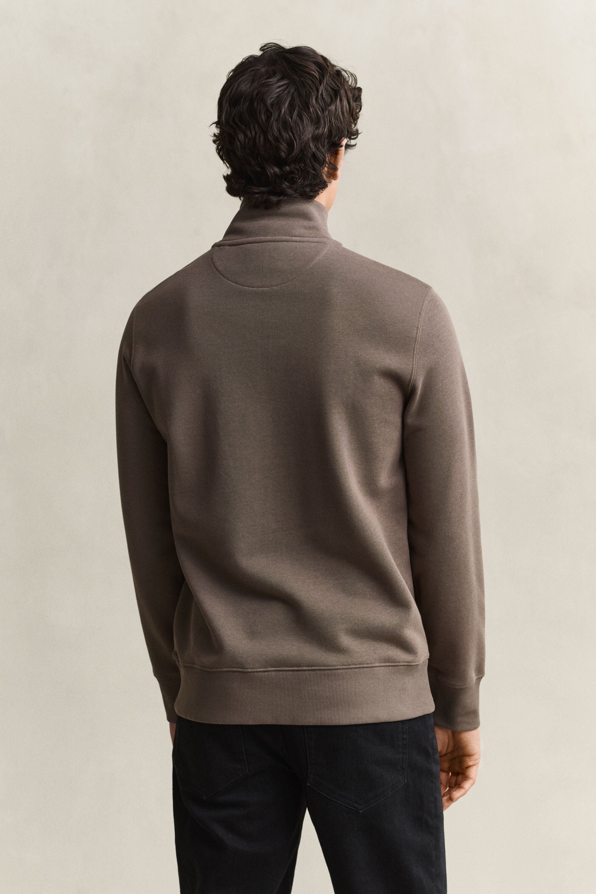 Sudadera Shield con media cremallera
