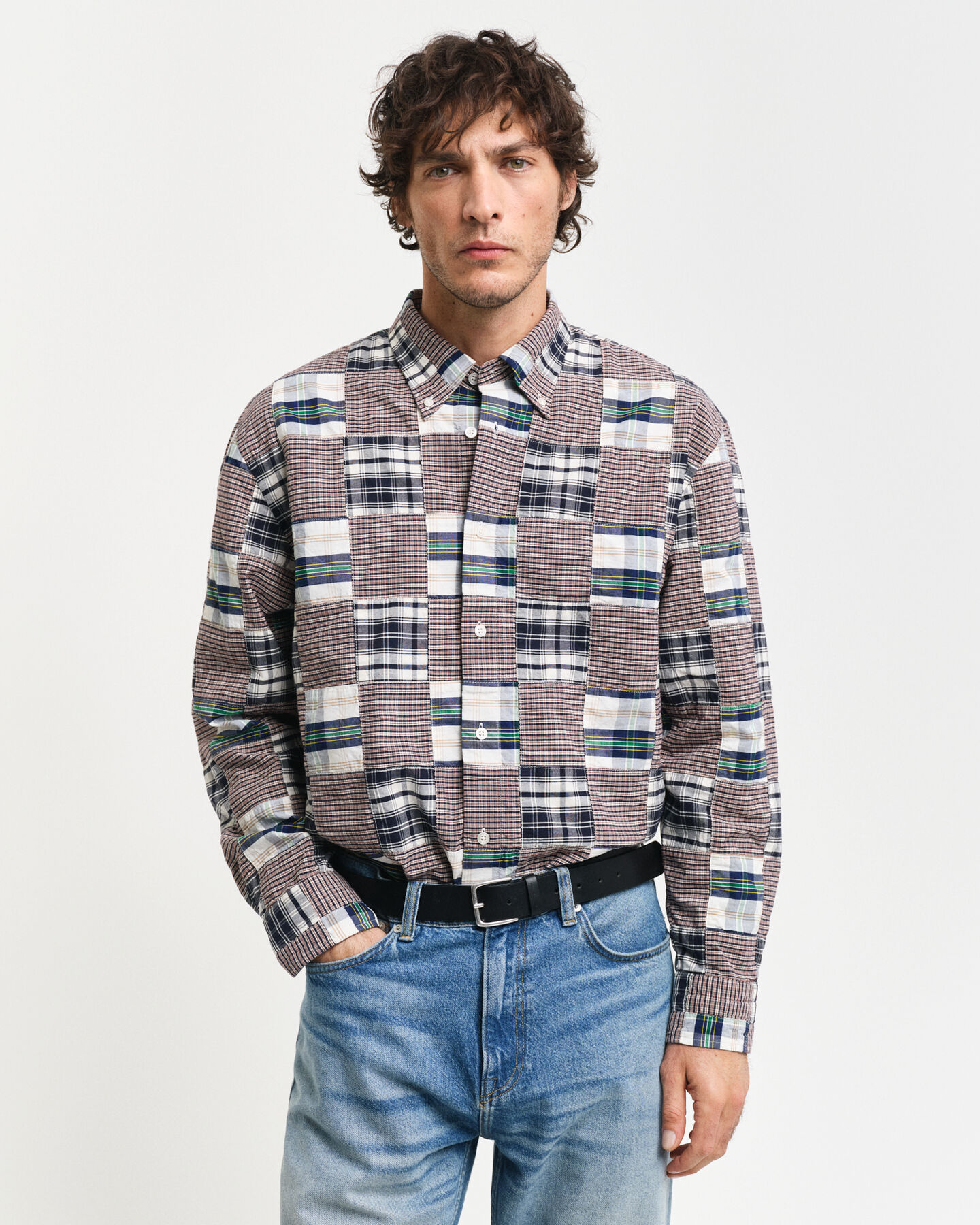 Camisa Relaxed Fit con diseño de parches Remake