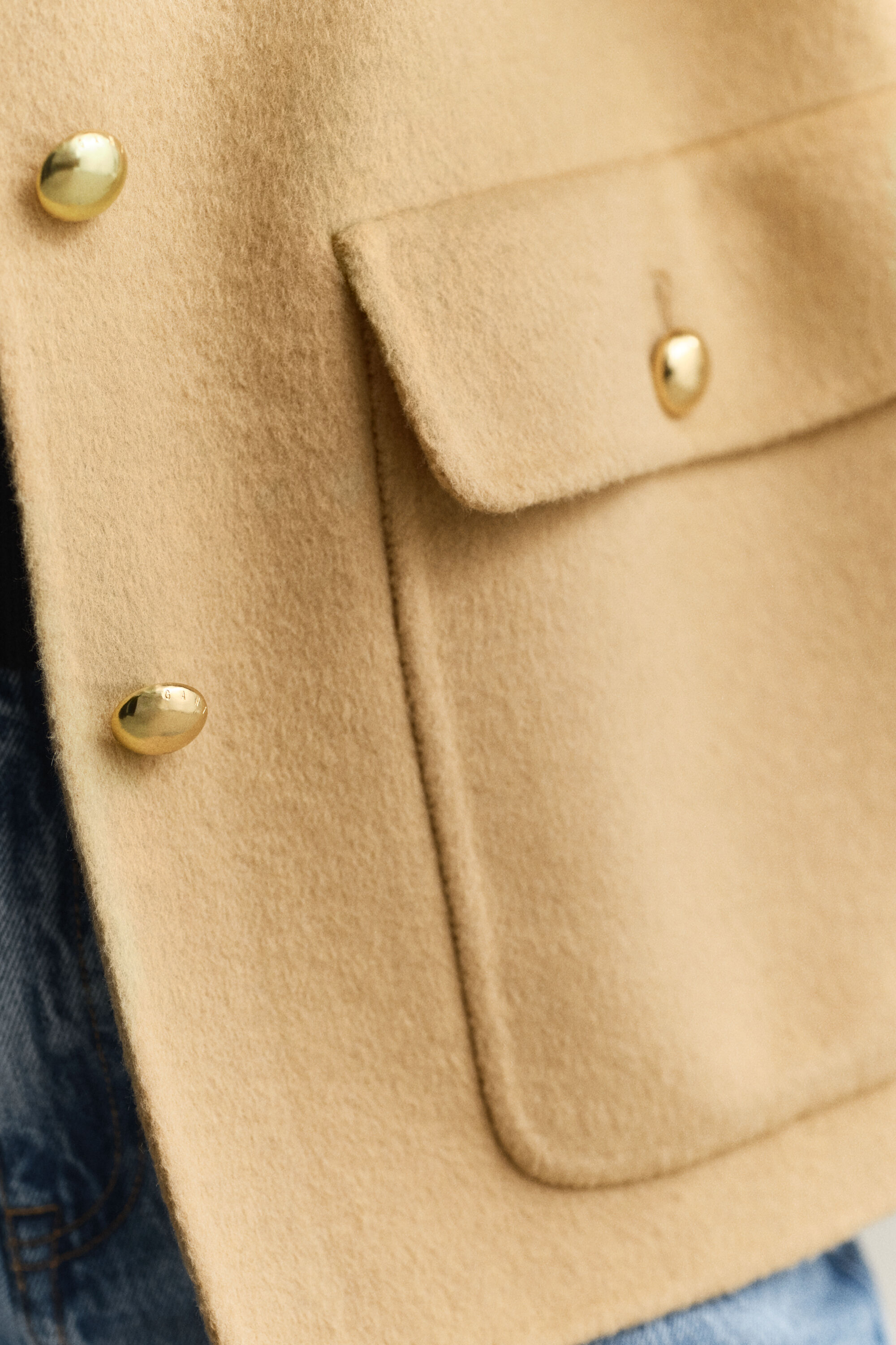 Chaqueta cosida a mano