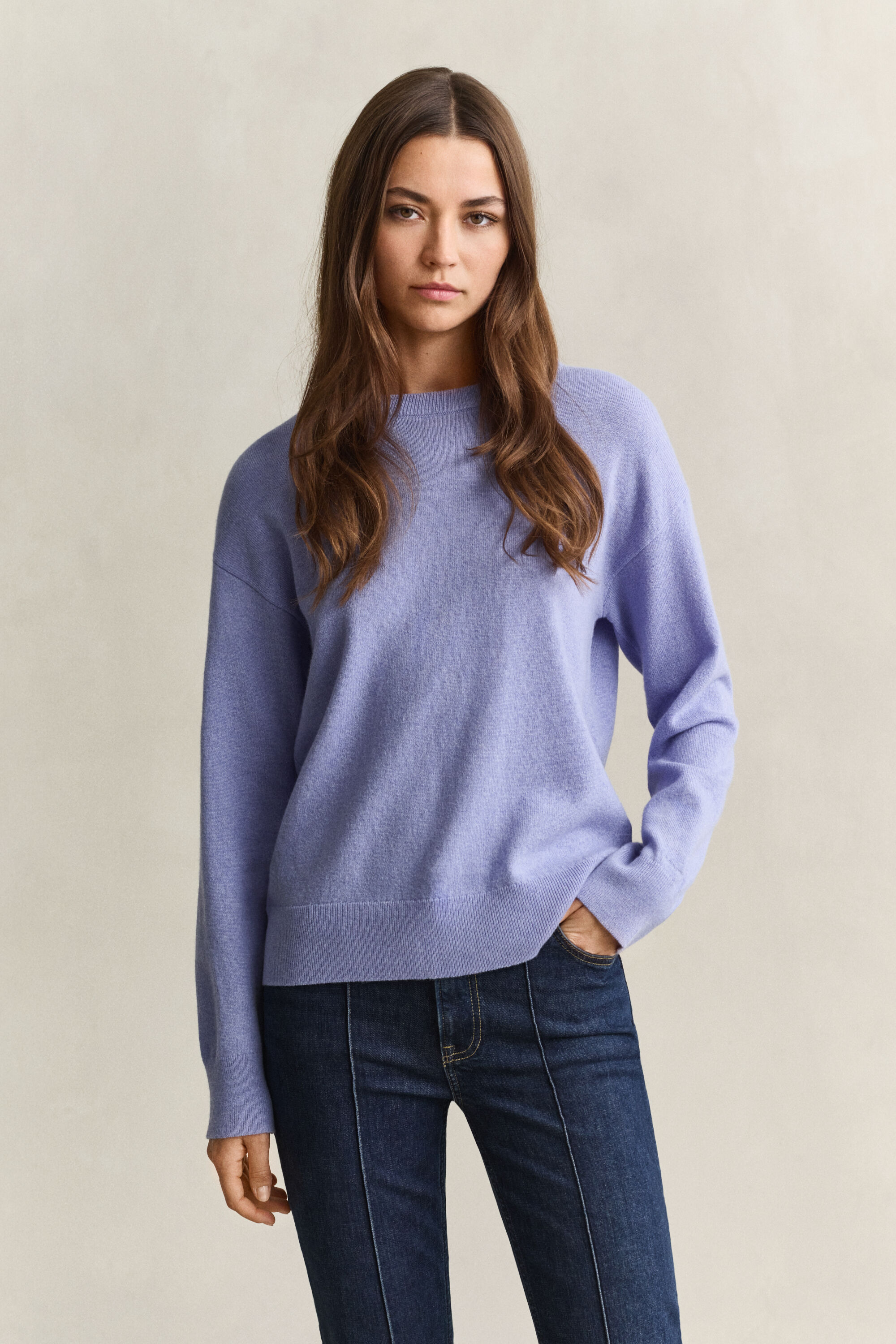 Jersey de cuello redondo en lana de oveja muy fina