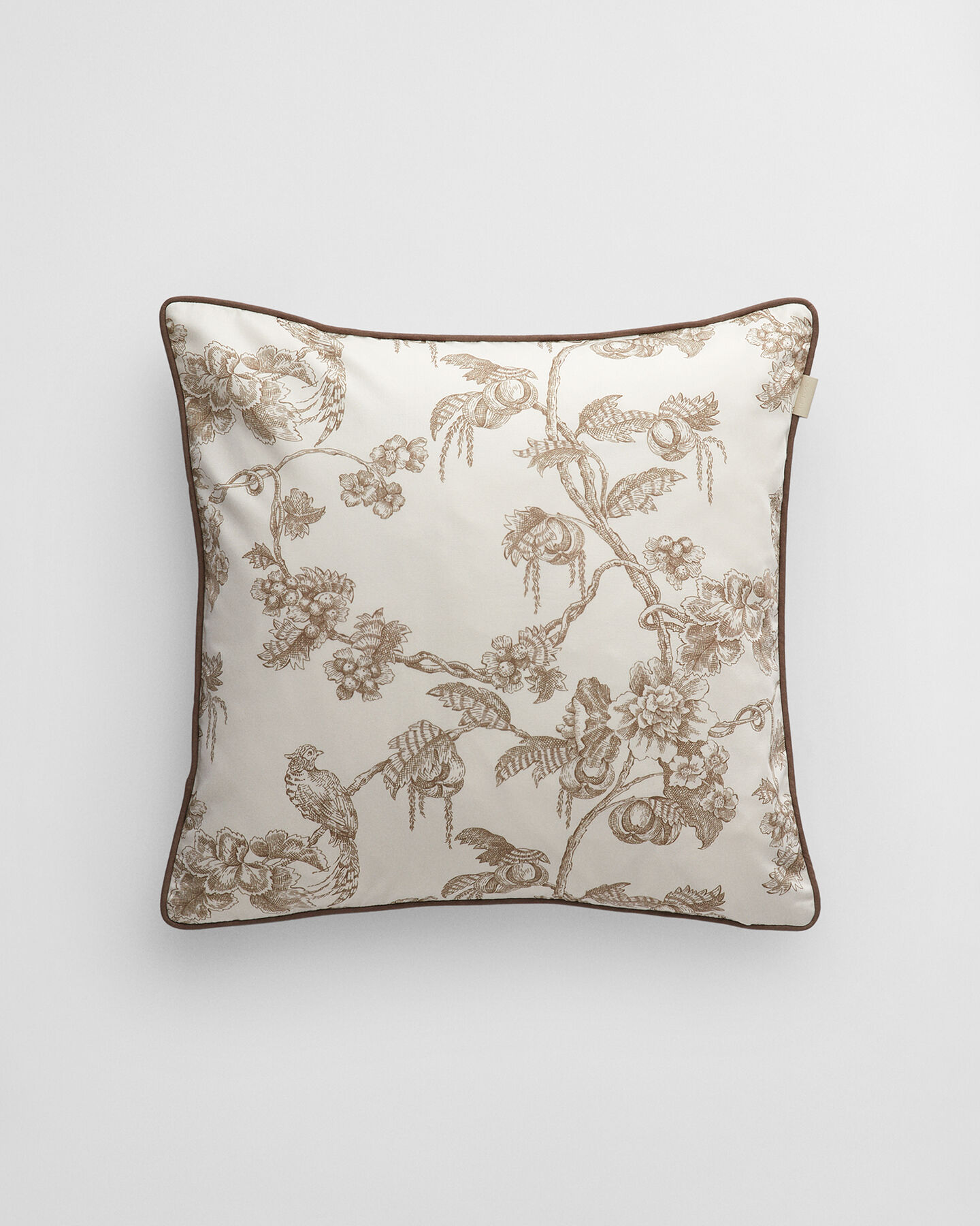 Cojín de satén con estampado de árboles