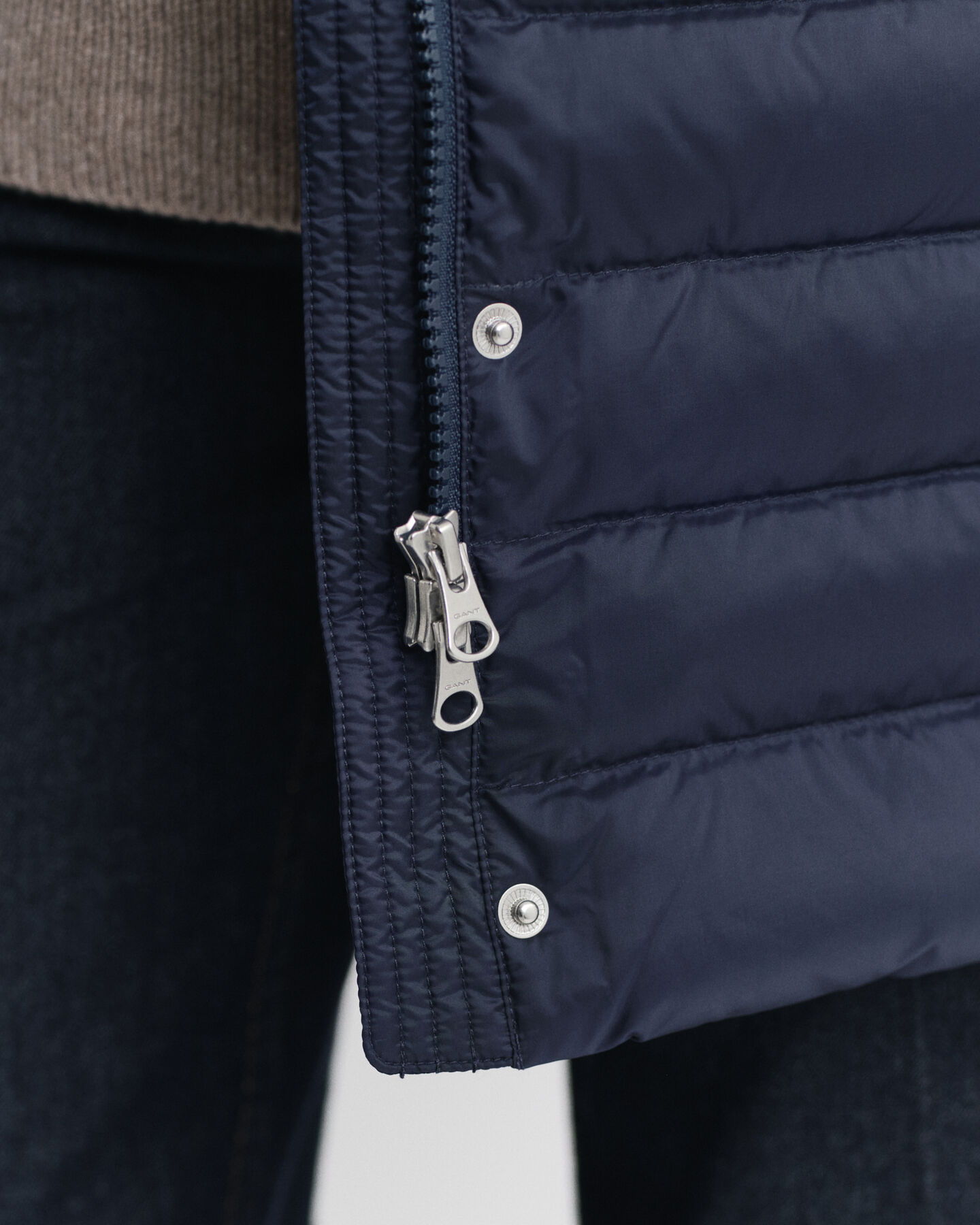 Abrigo de plumón ligero