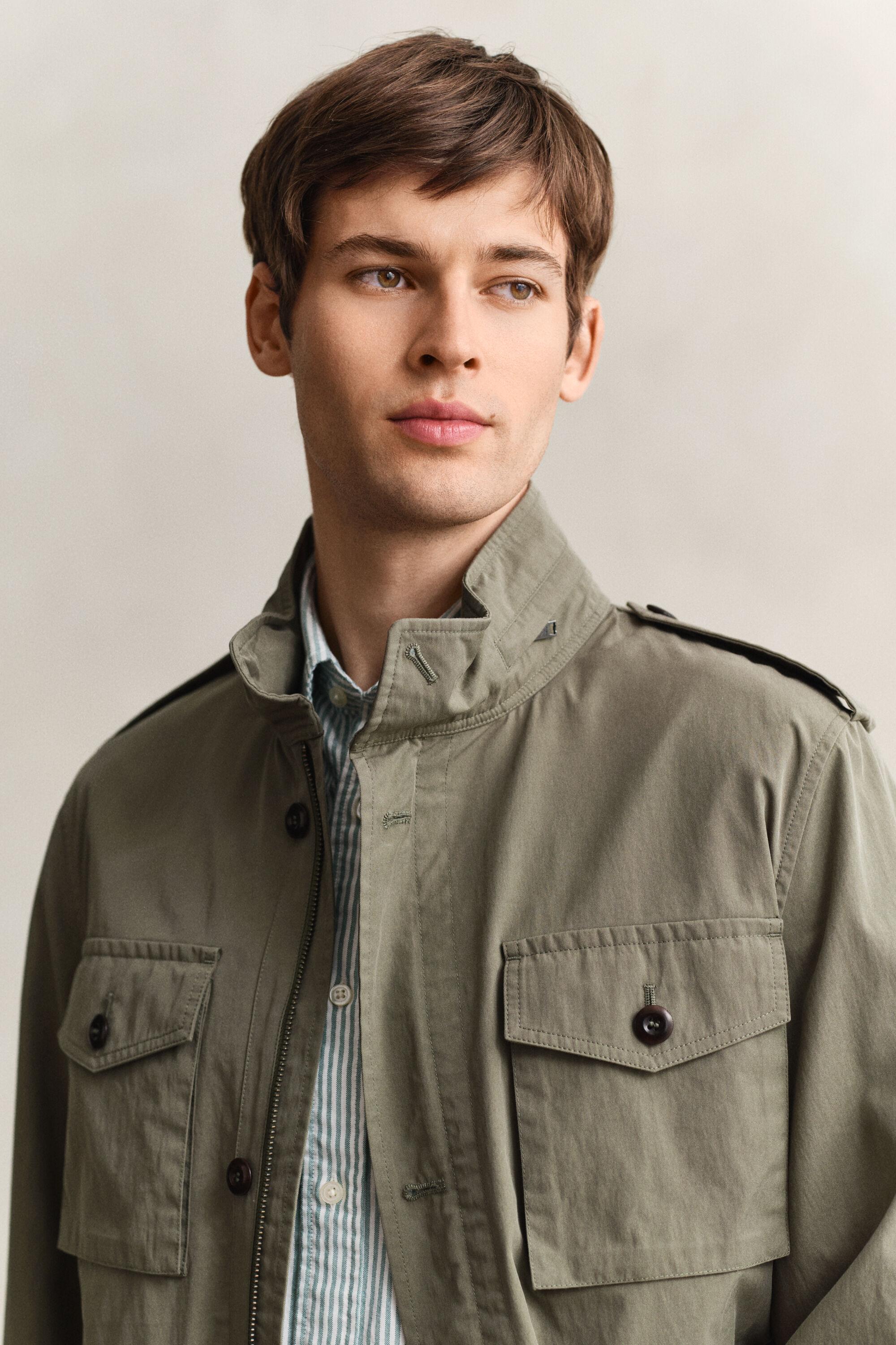 Chaqueta de algodón con cuatro bolsillos