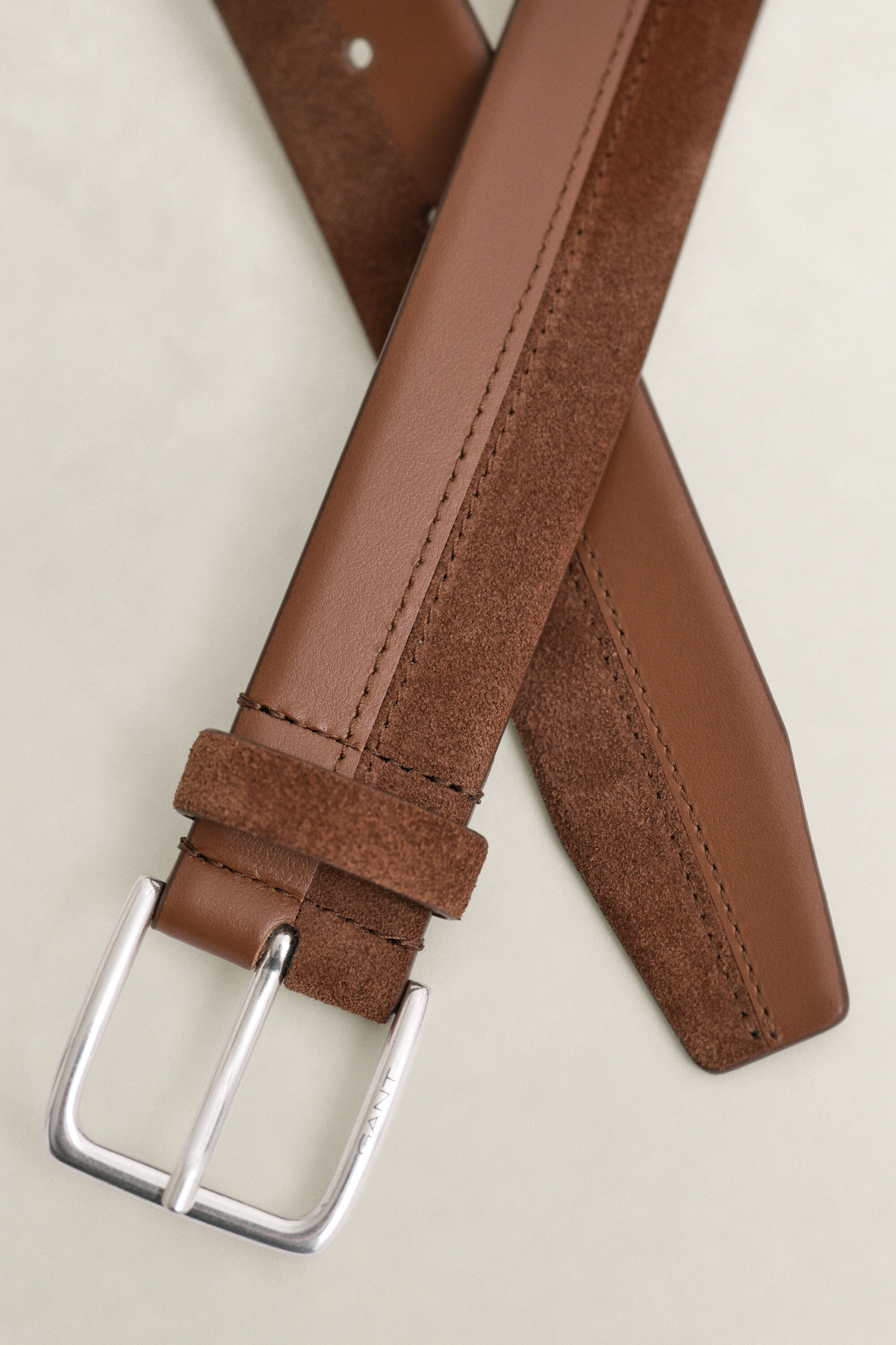Cinturón en mezcla de piel y ante