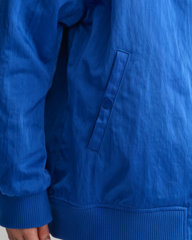 Cazadora bomber satinada