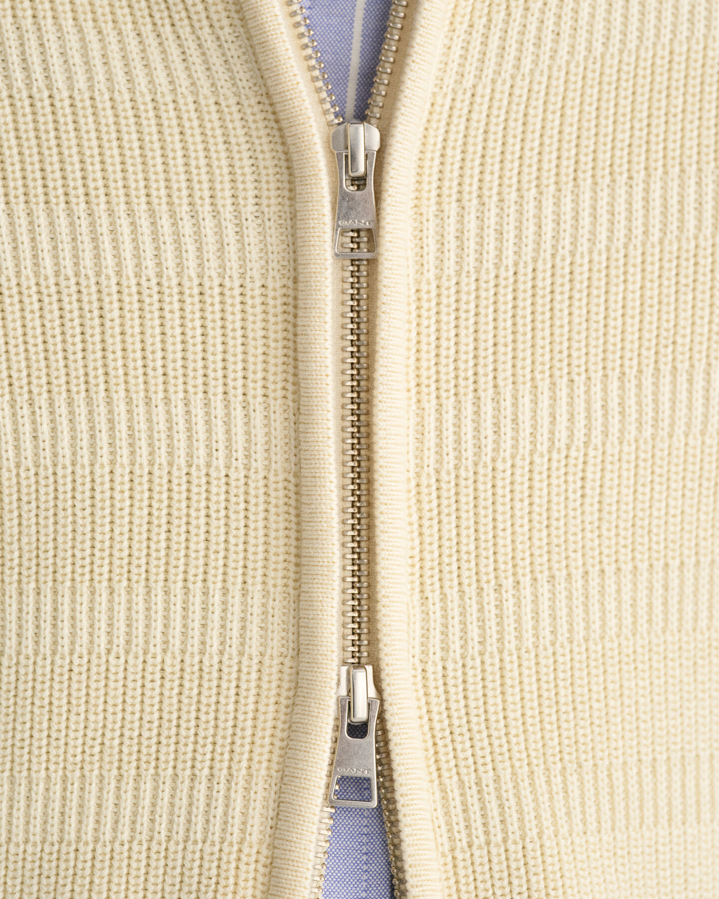 C&aacute;rdigan de algod&oacute;n a rayas con cremallera y textura