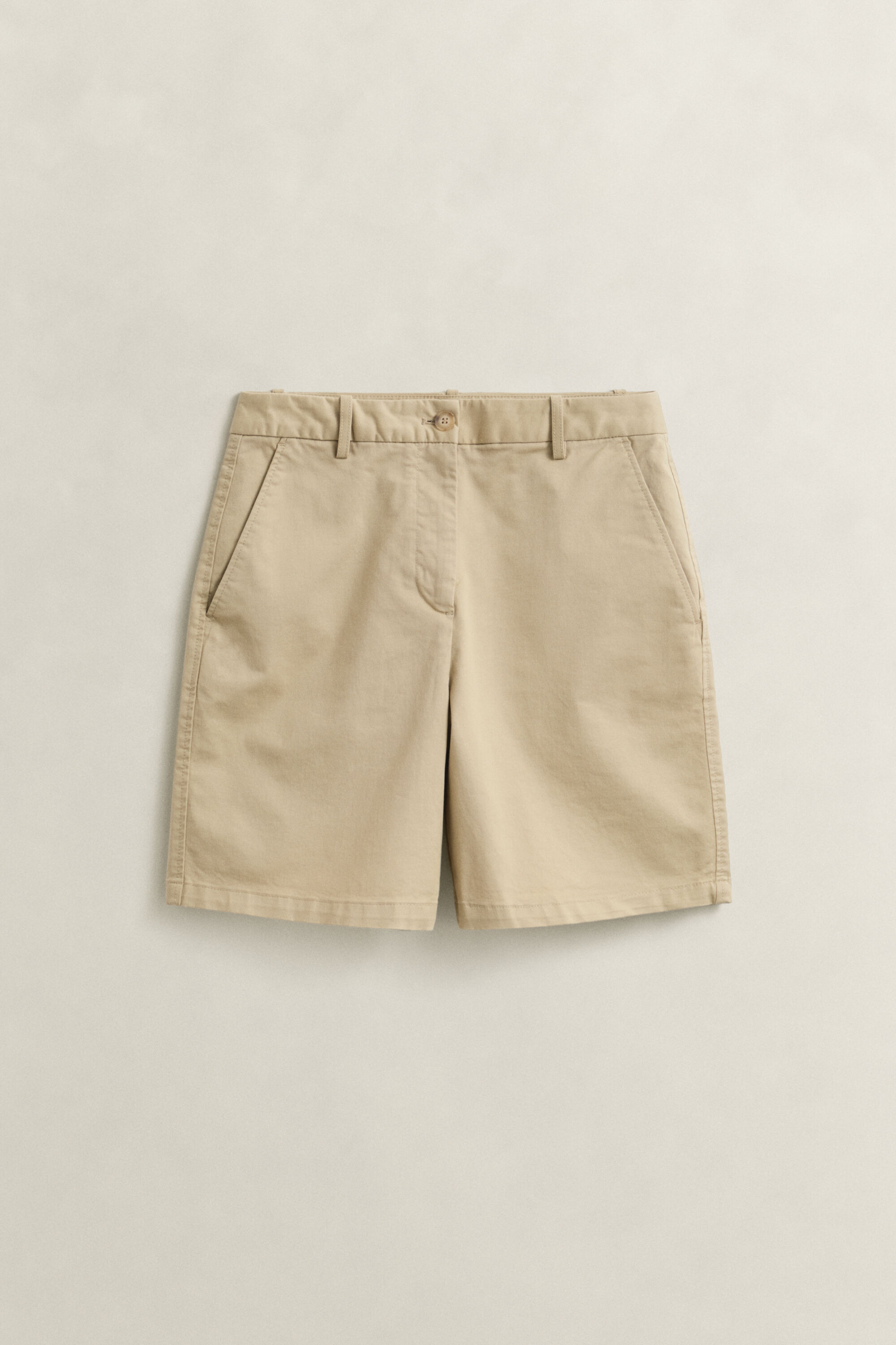 Pantalones chinos cortos