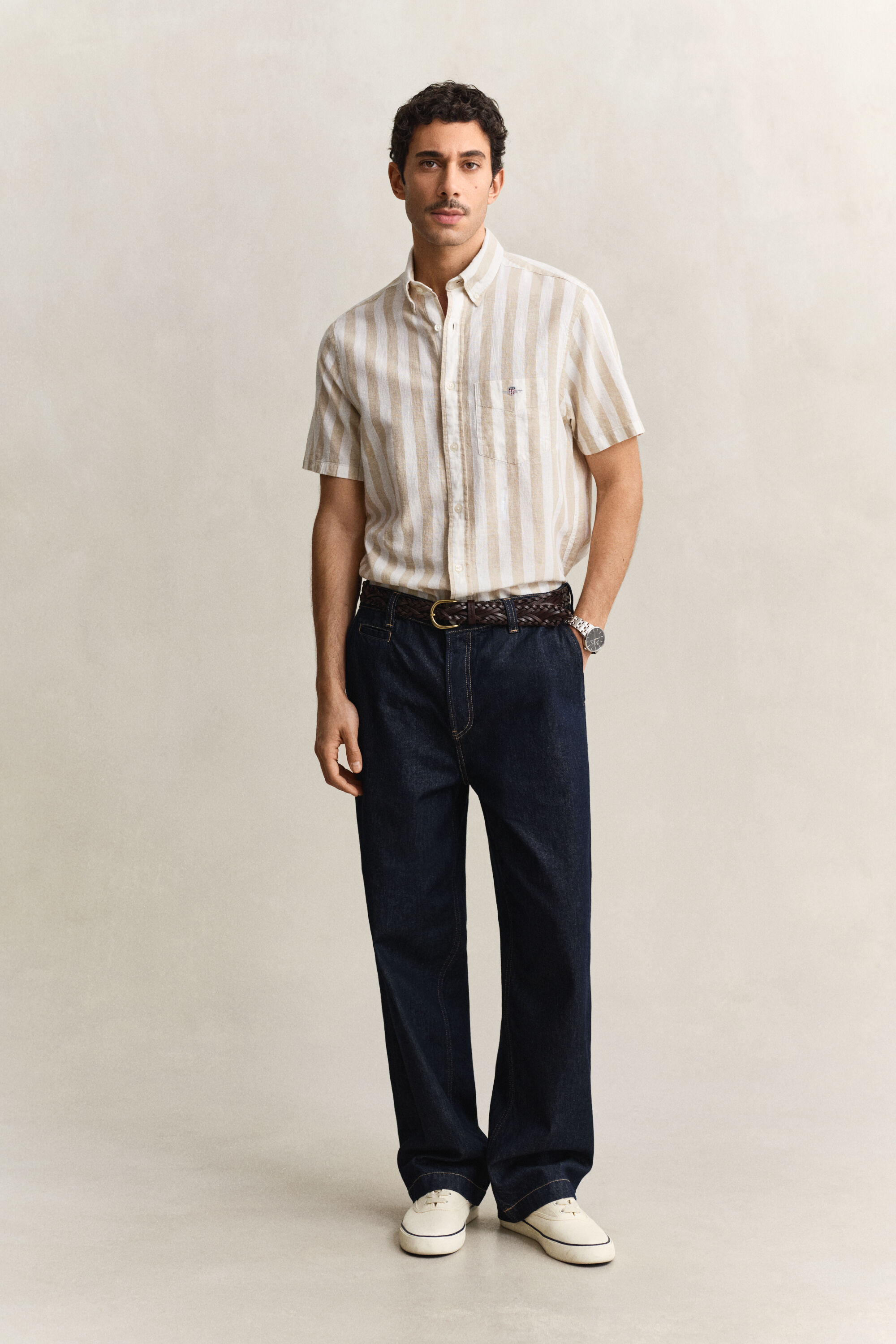 Camisa de manga corta en mezcla de lino a rayas