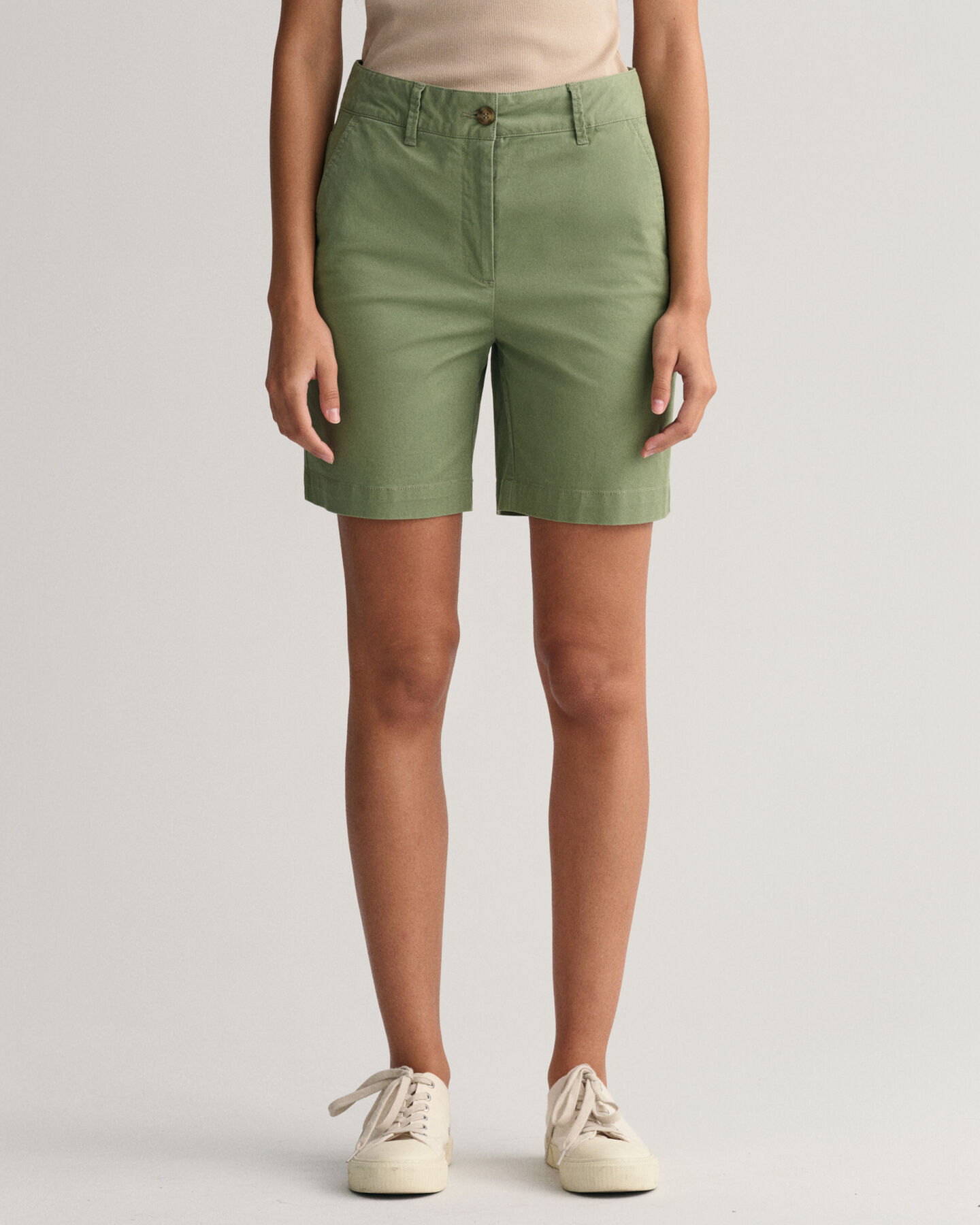 Pantalones chinos cortos