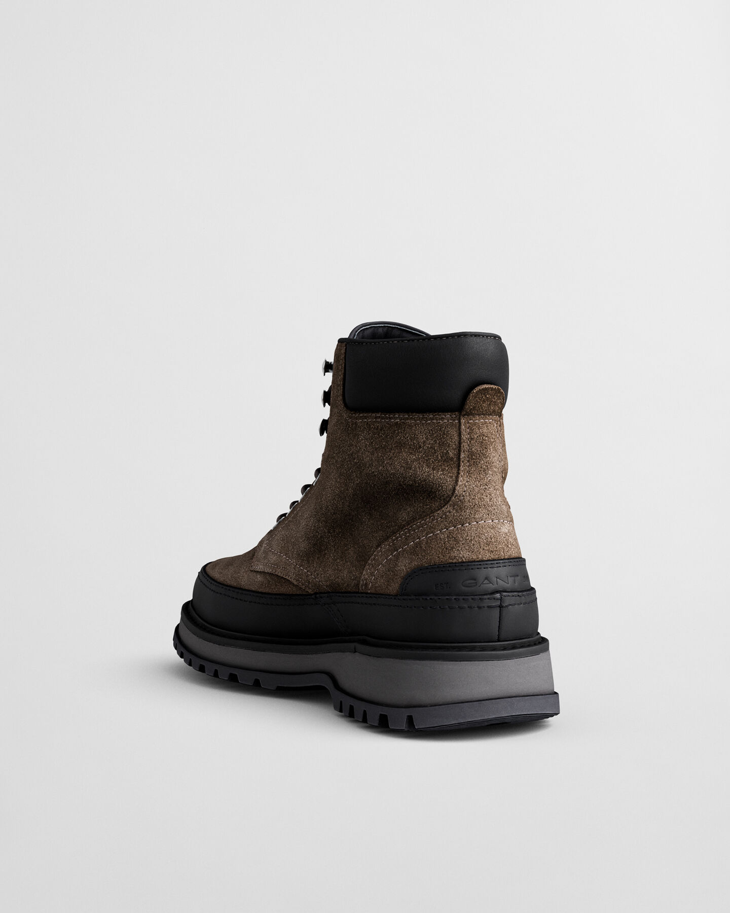 Botas Clafton de ante con cordones