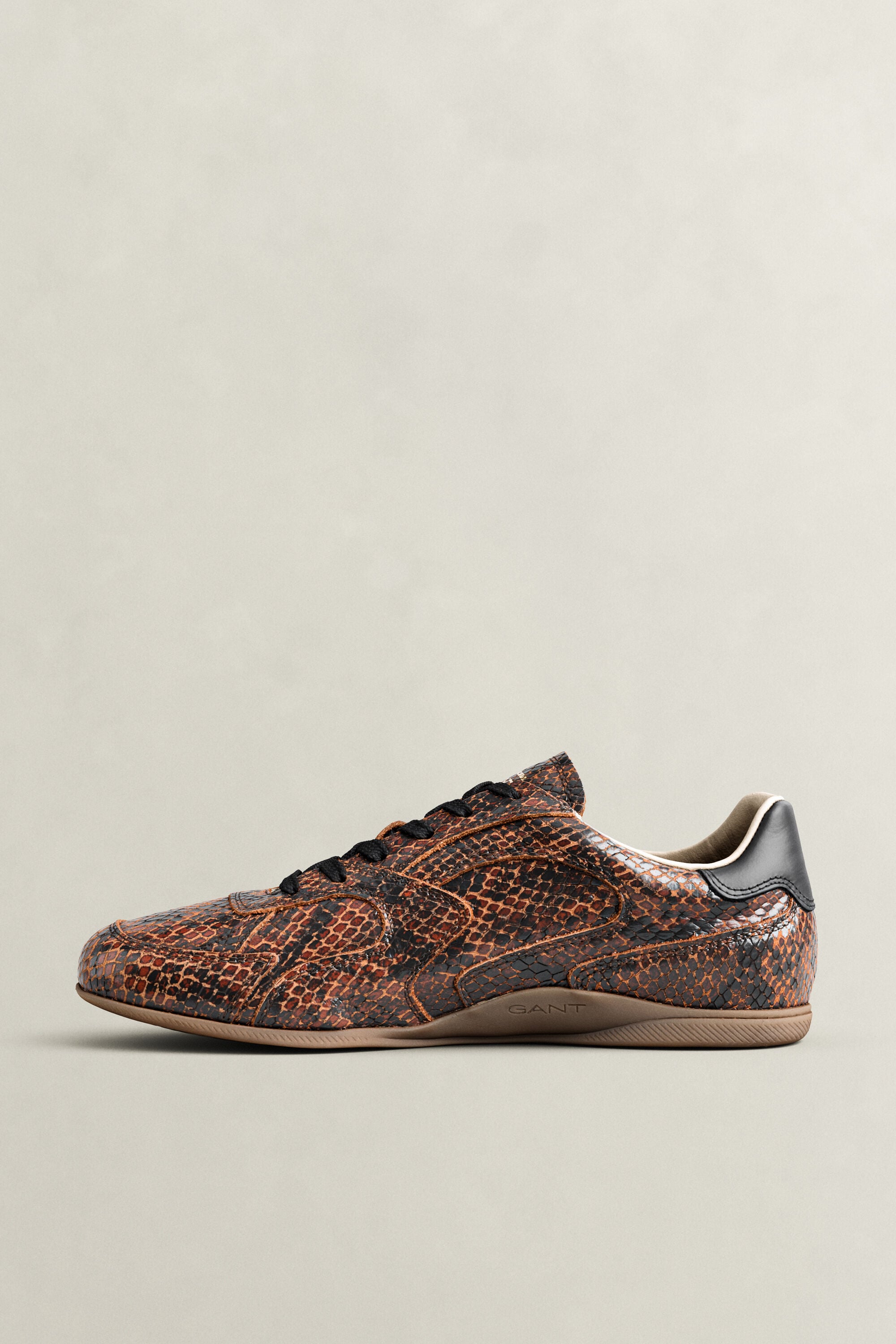Zapatillas de piel con efecto serpiente Sperly
