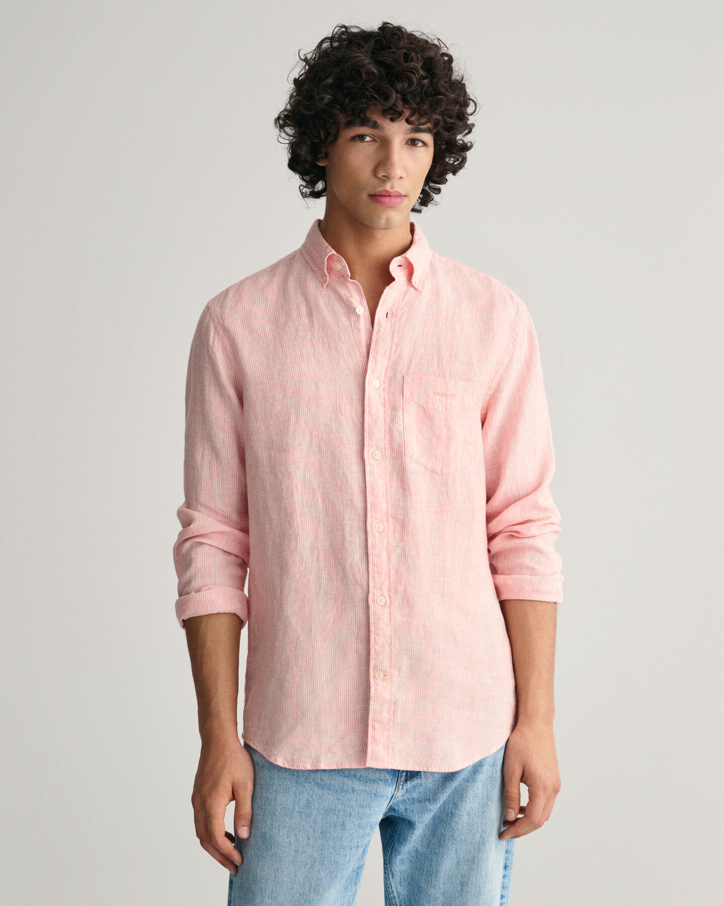 Camisa Regular Fit de lino a rayas