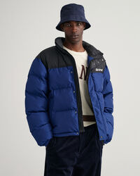 Chaqueta acolchada con diseño de bloques