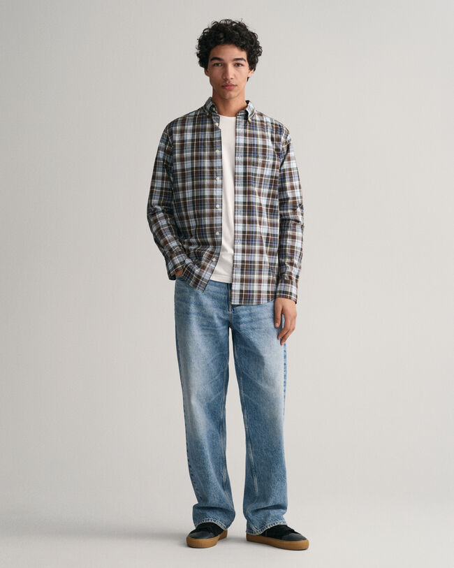 Camisa Regular Fit de popelina a cuadros de tama&ntilde;o medio