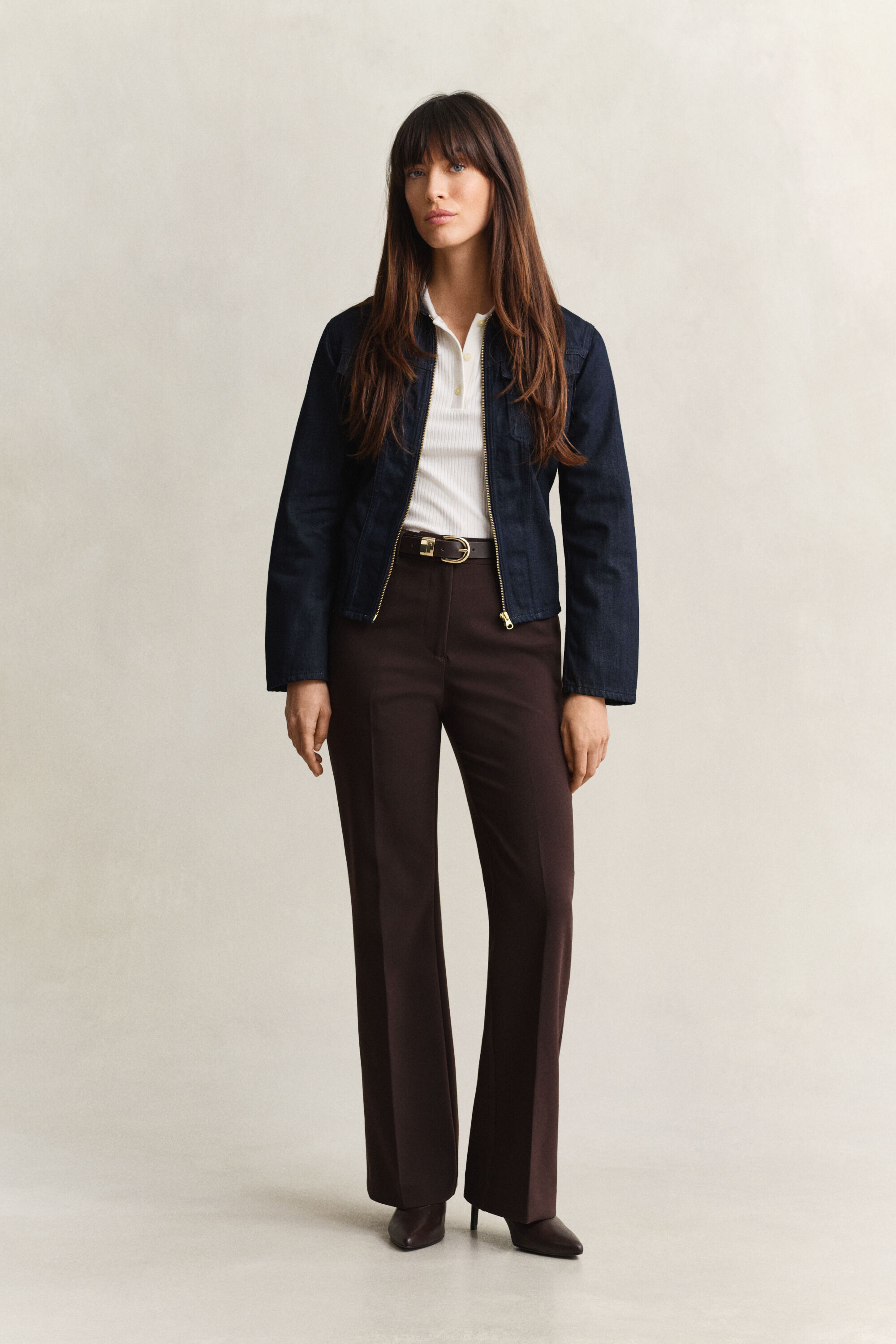 Pantalones de vestir Slim Fit acampanados
