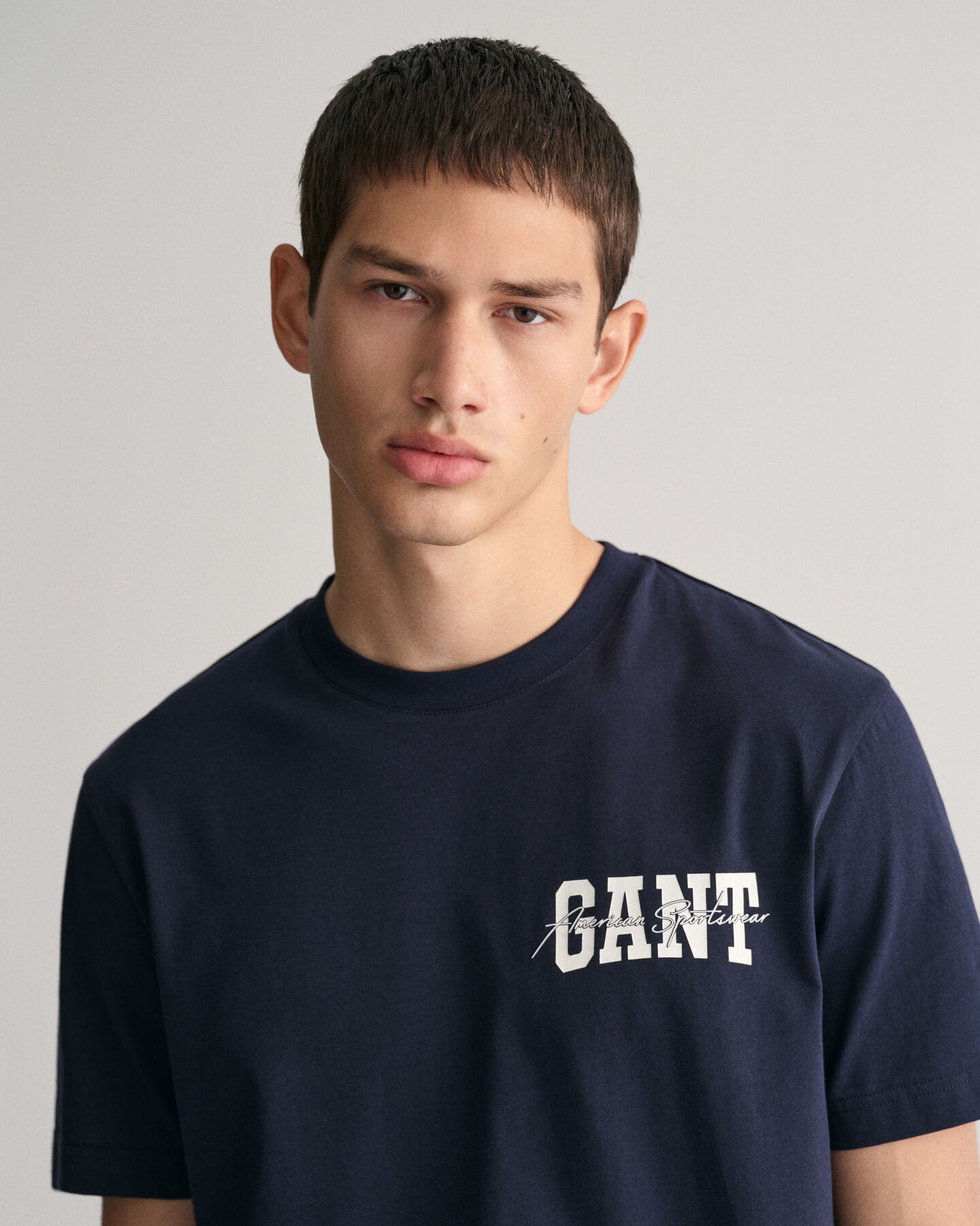 Camiseta GANT Arch Script Graphic