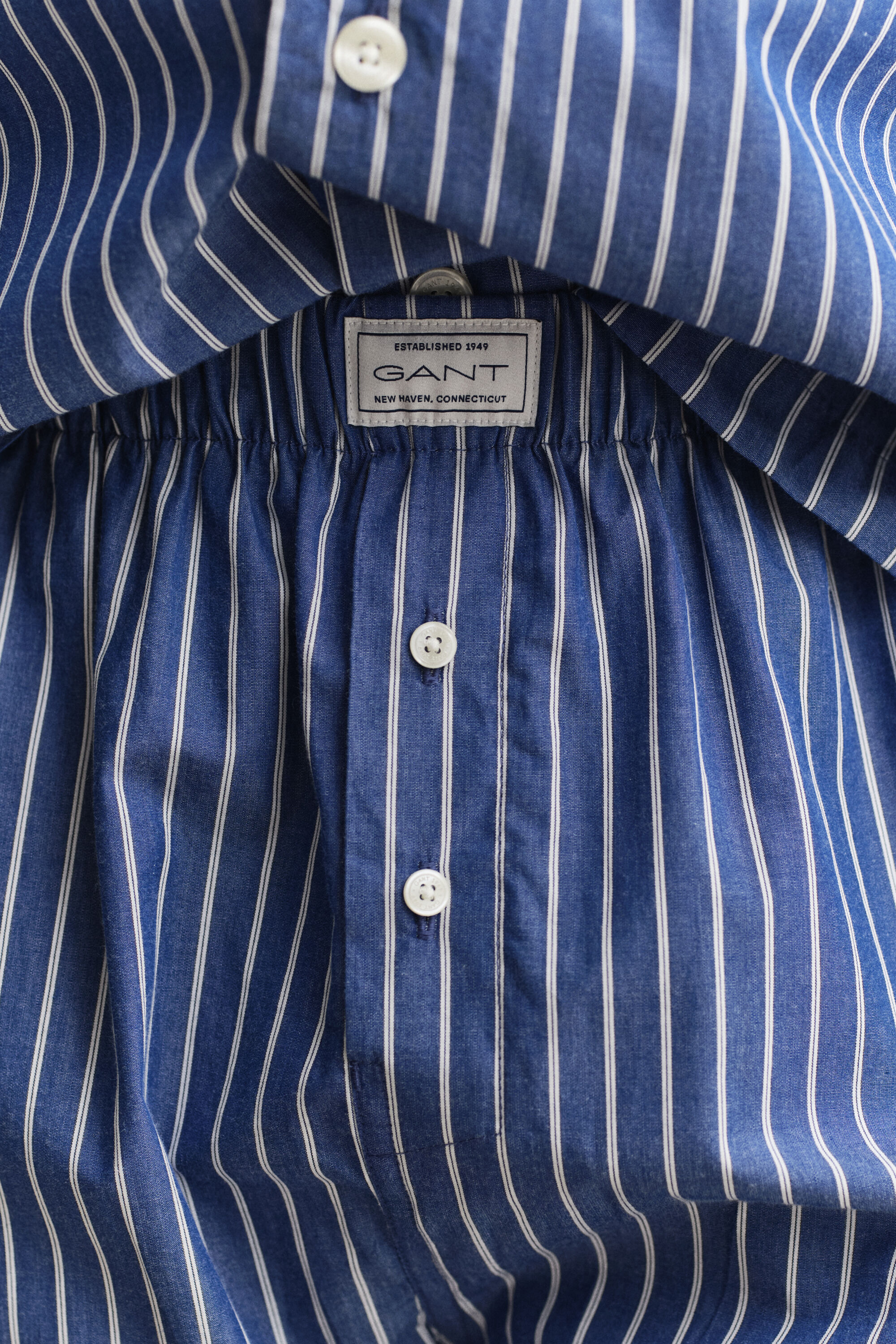 Pijama de popelina a rayas