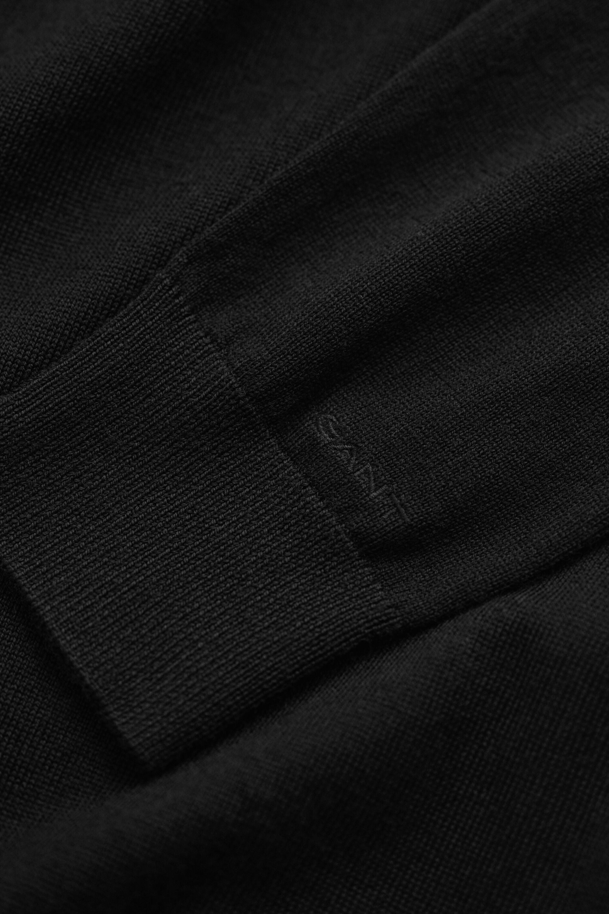Jersey de lana merino extrafina con cuello redondo