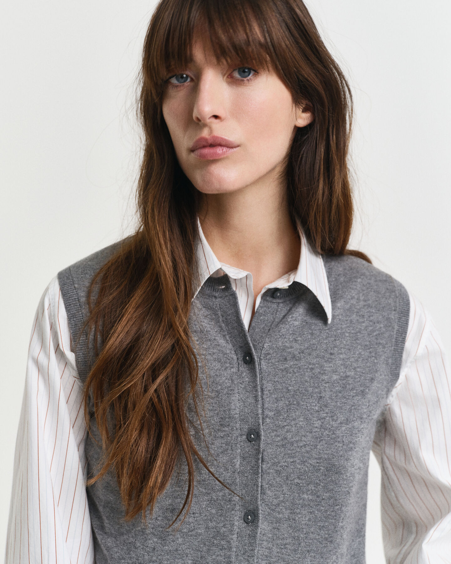 Chaleco de punto ligero de manga corta