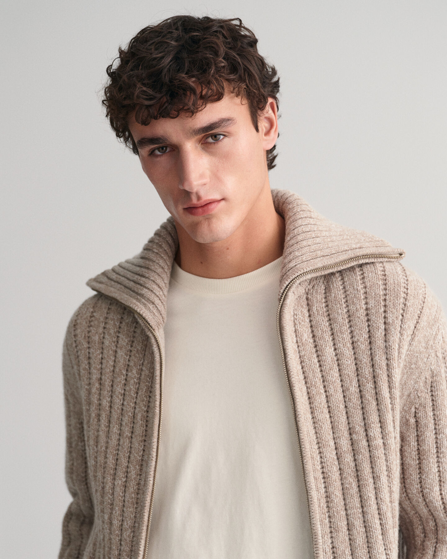 Cárdigan de lana con cremallera