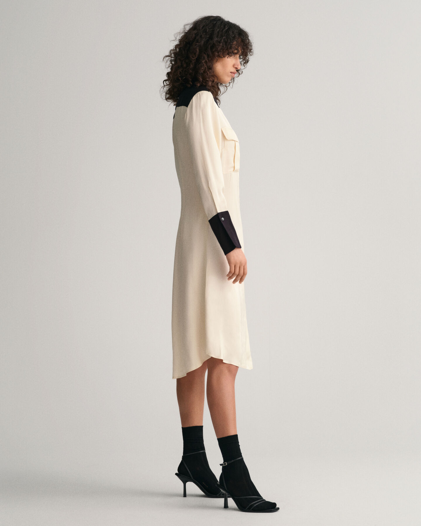 Vestido camisero con bloques de color