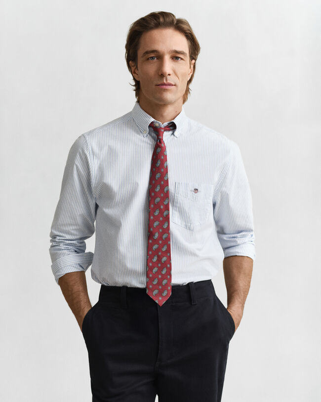 Camisa Oxford clásica Regular Fit de rayas finas