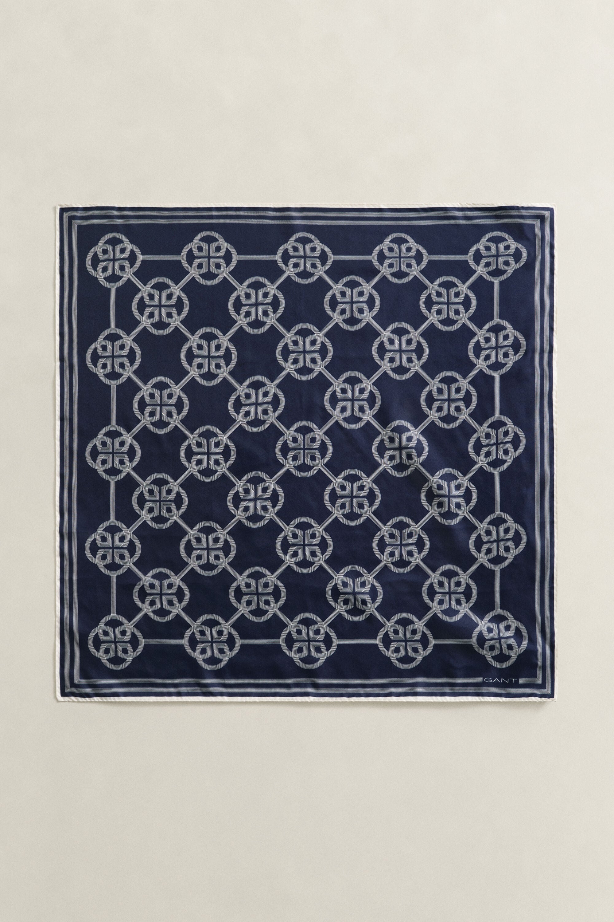 Pañuelo de seda con estampado Monogram