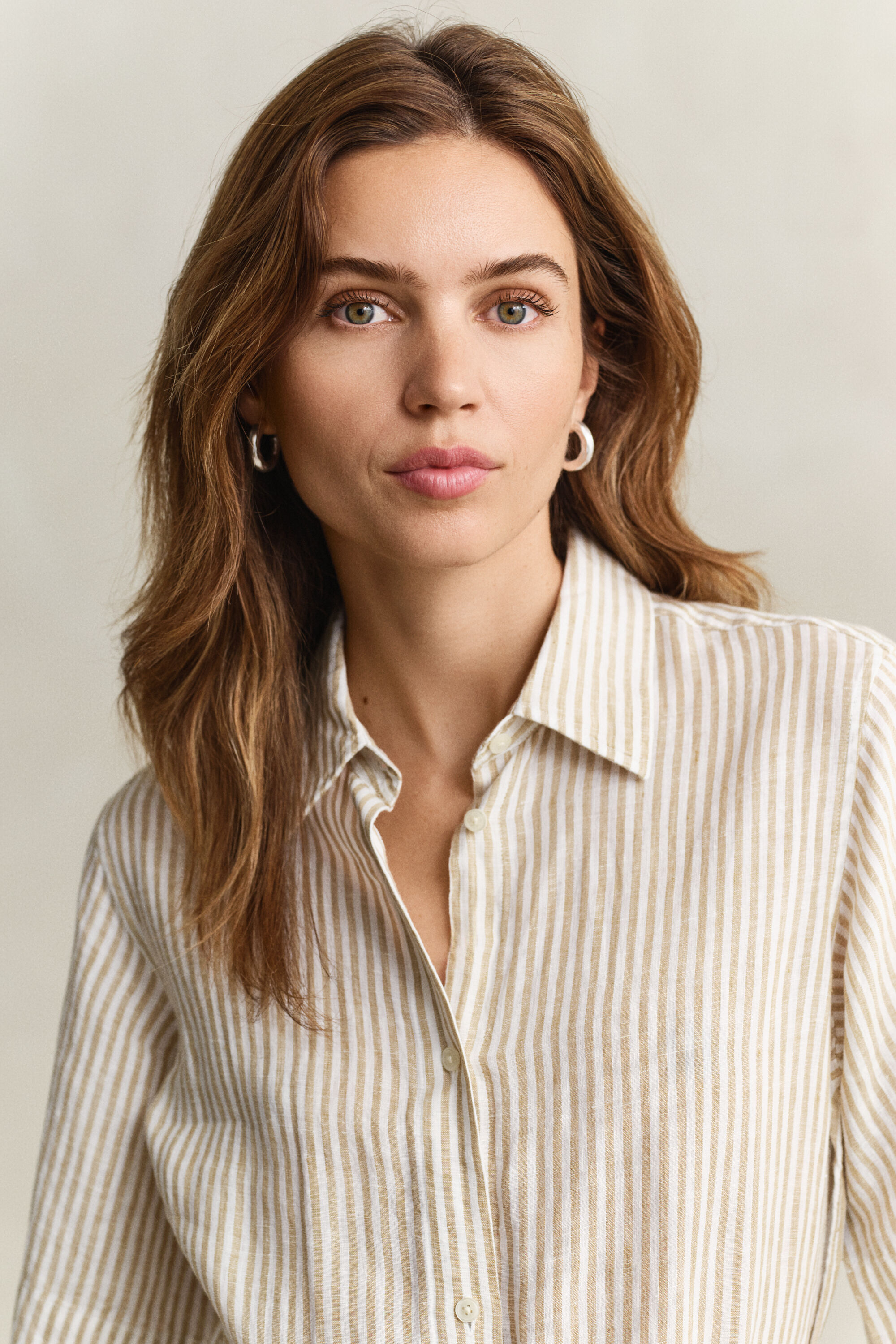 Vestido camisero de lino a rayas