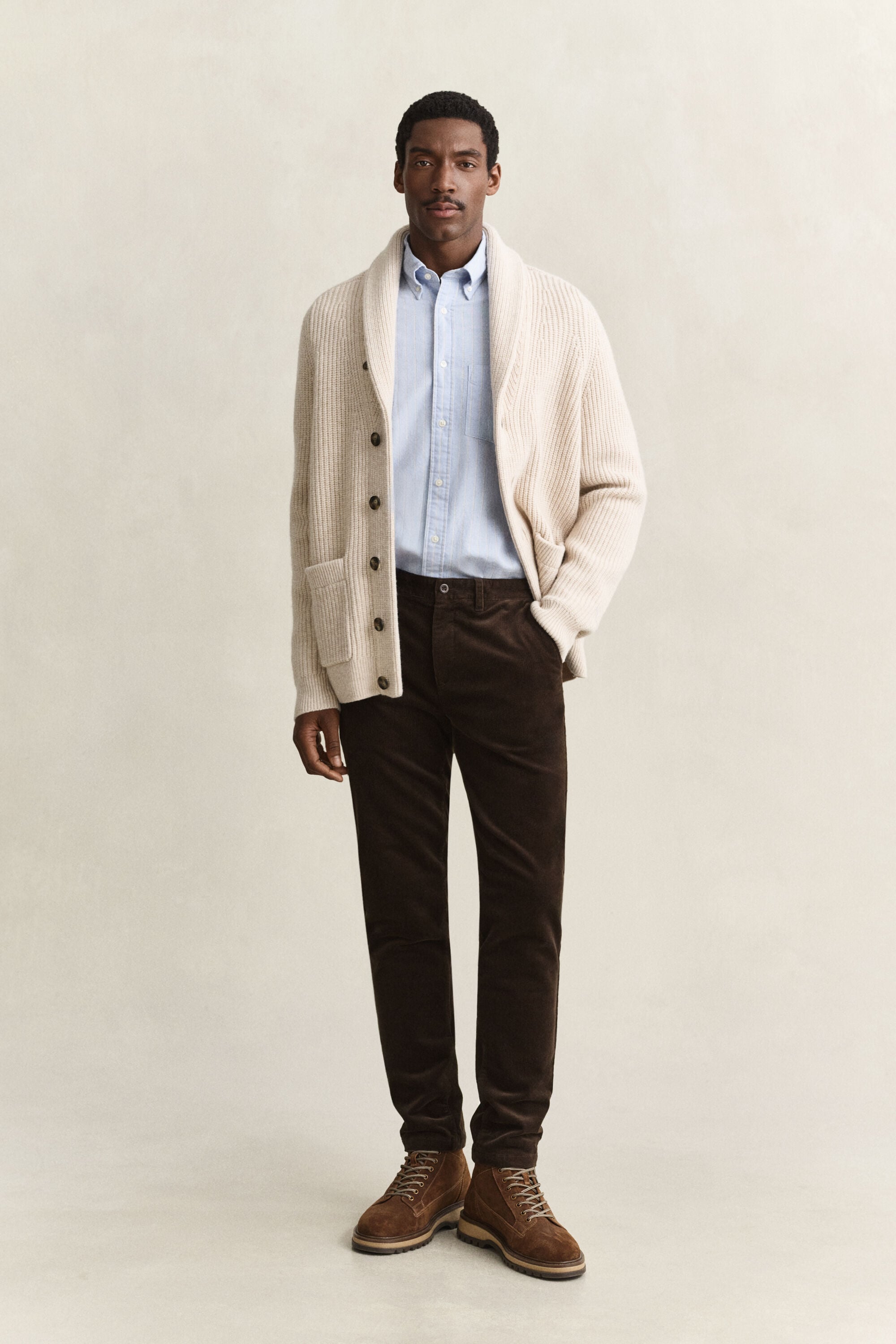 Pantalones chinos Slim Fit de pana
