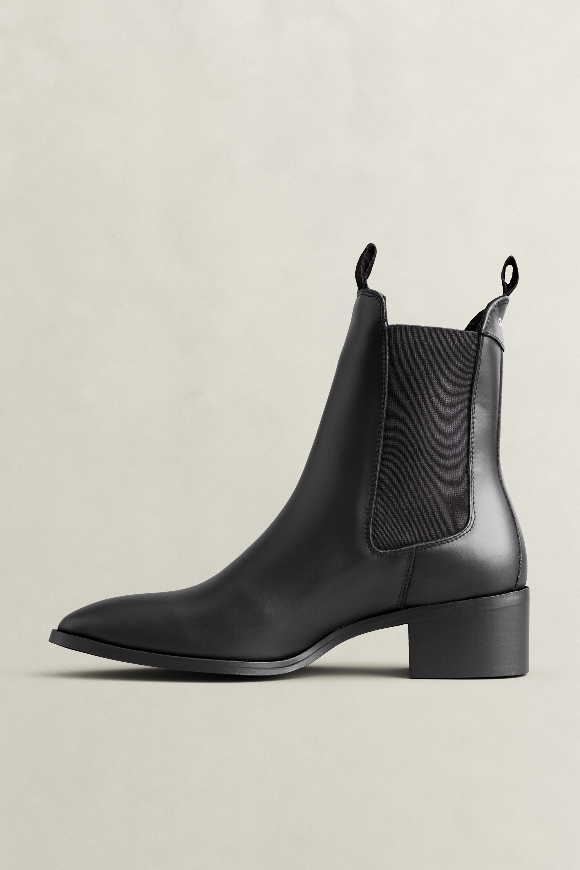 Botines Chelsea St Broomly de piel