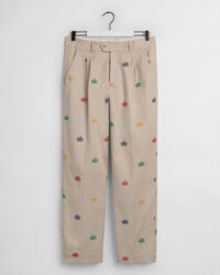 Pantalones chinos bordados Crest