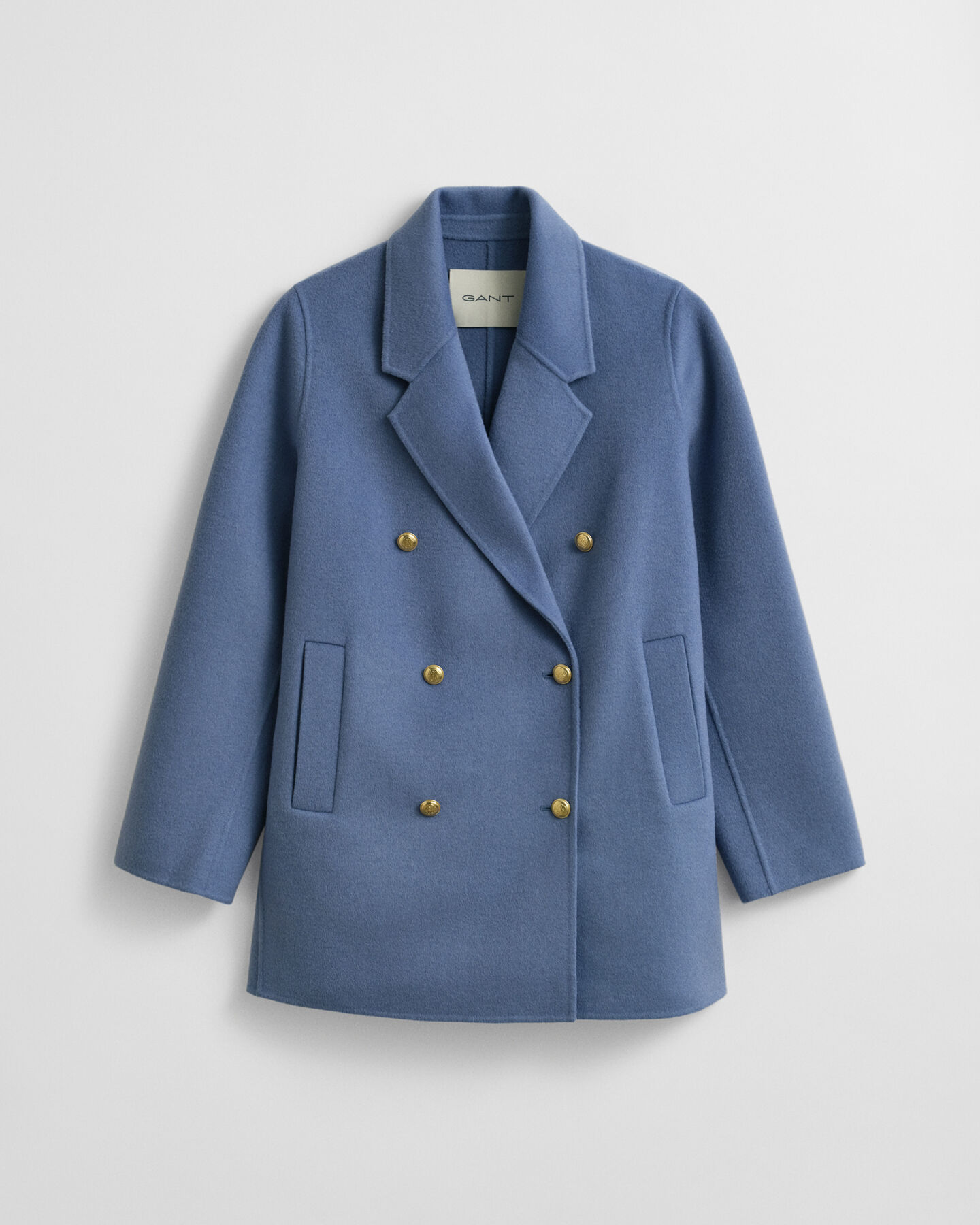 Chaquetón con detalle cosido a mano