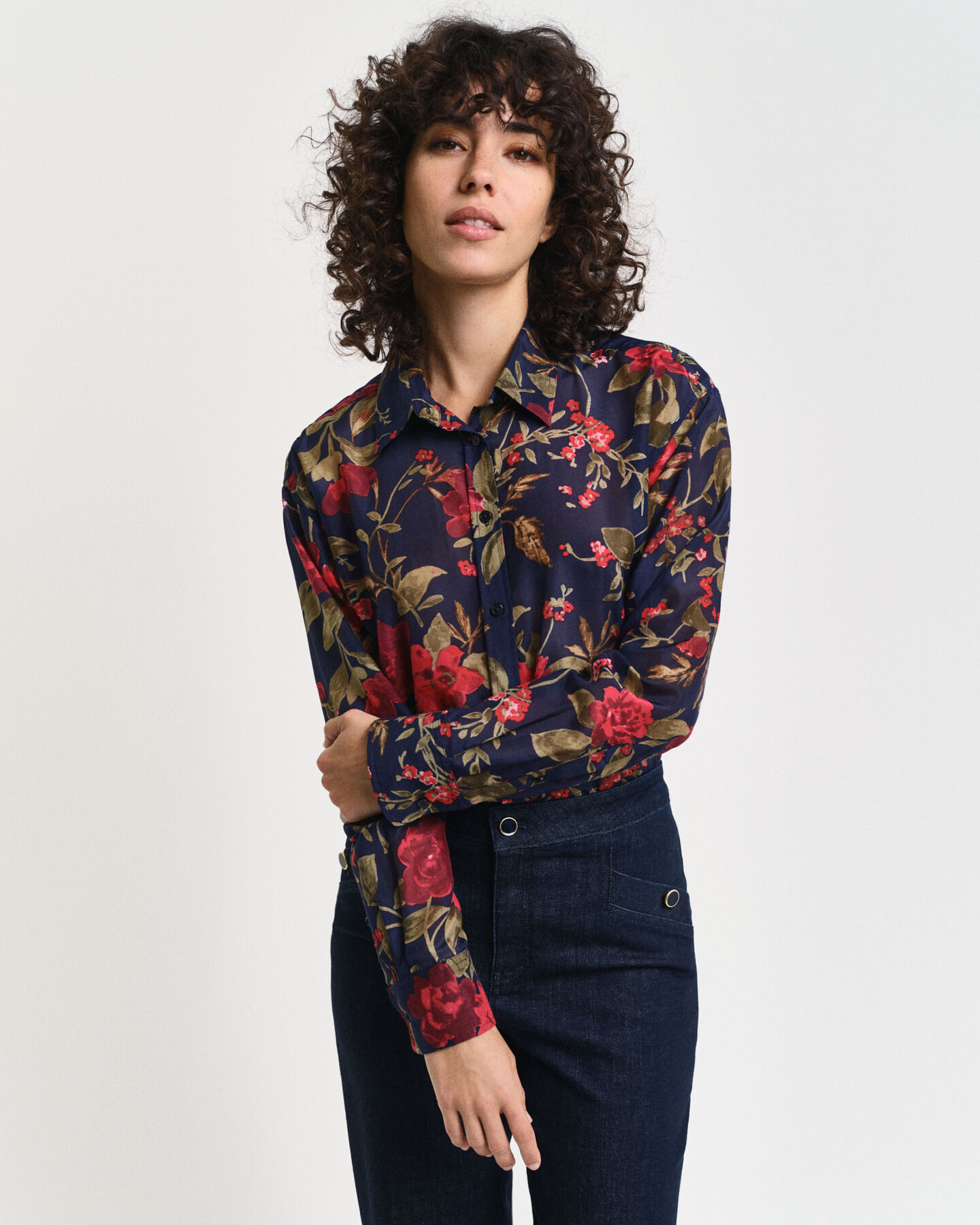 Camisa Relaxed Fit de seda y algod&oacute;n con estampado de rosas