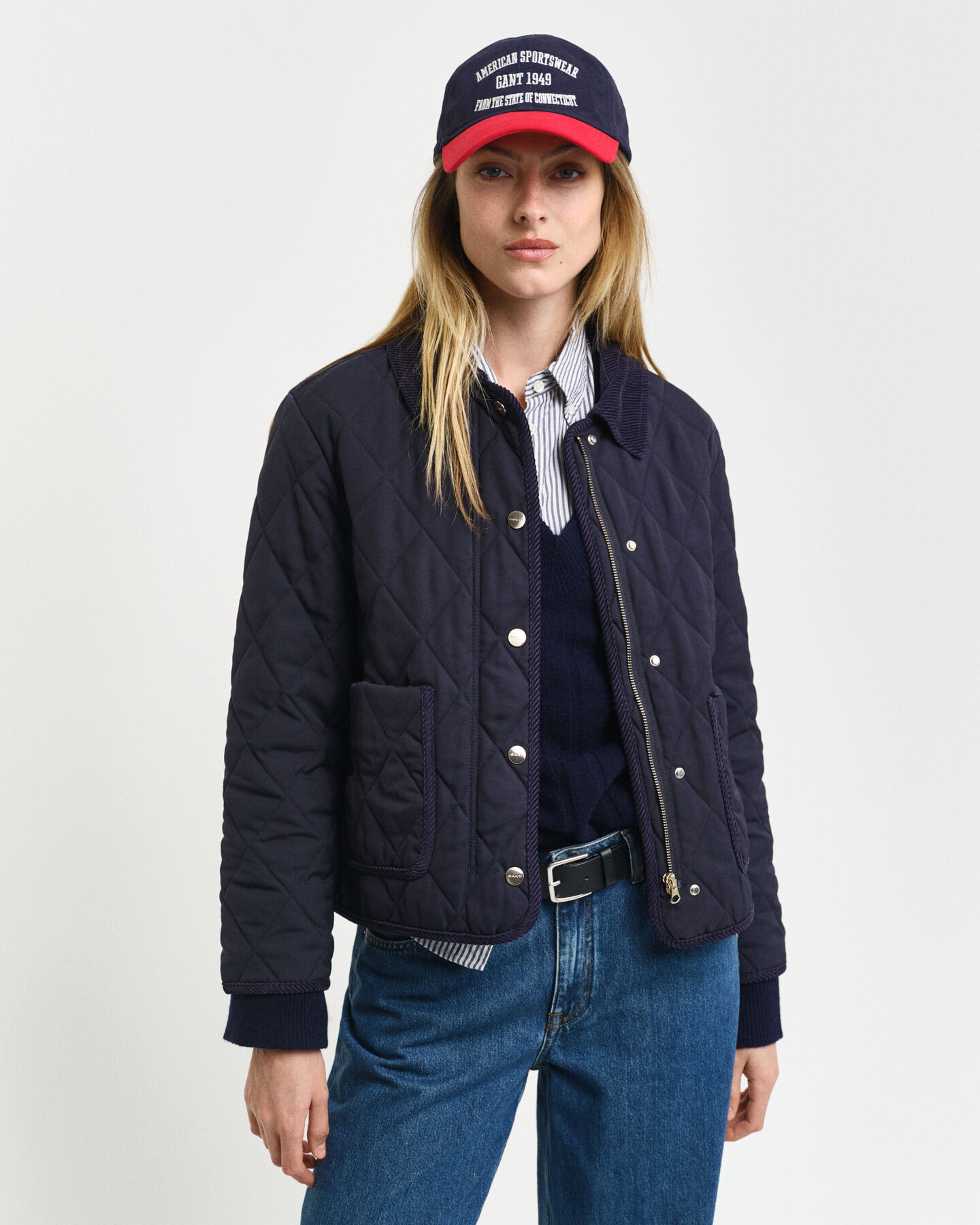 Cazadora acolchada con detalles de pana